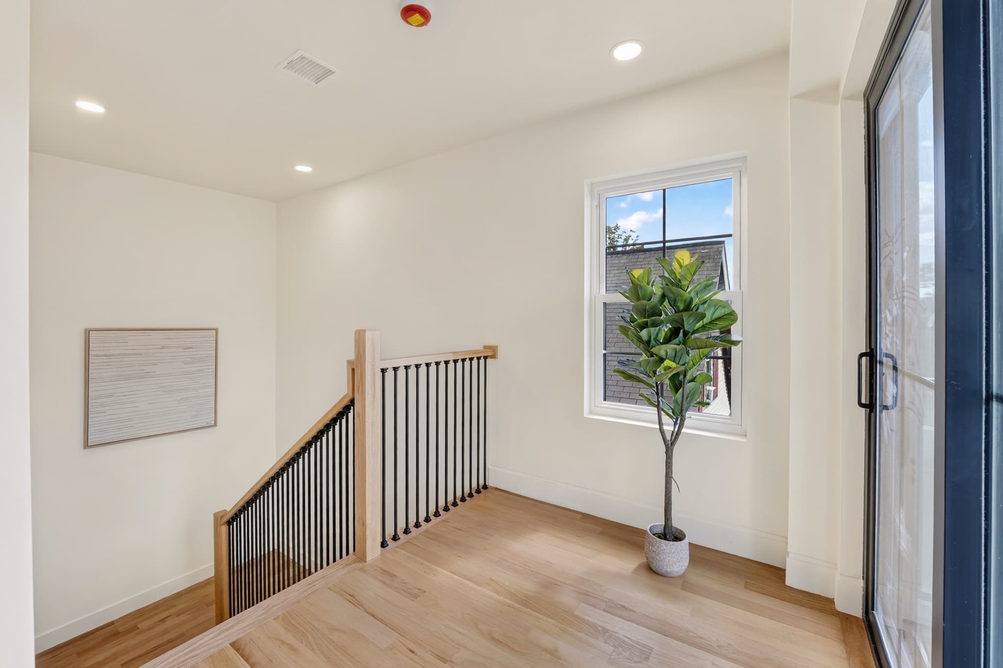 4 Family at 64 Nelson, Boston MA 02124, Boston, photo 22 of 40