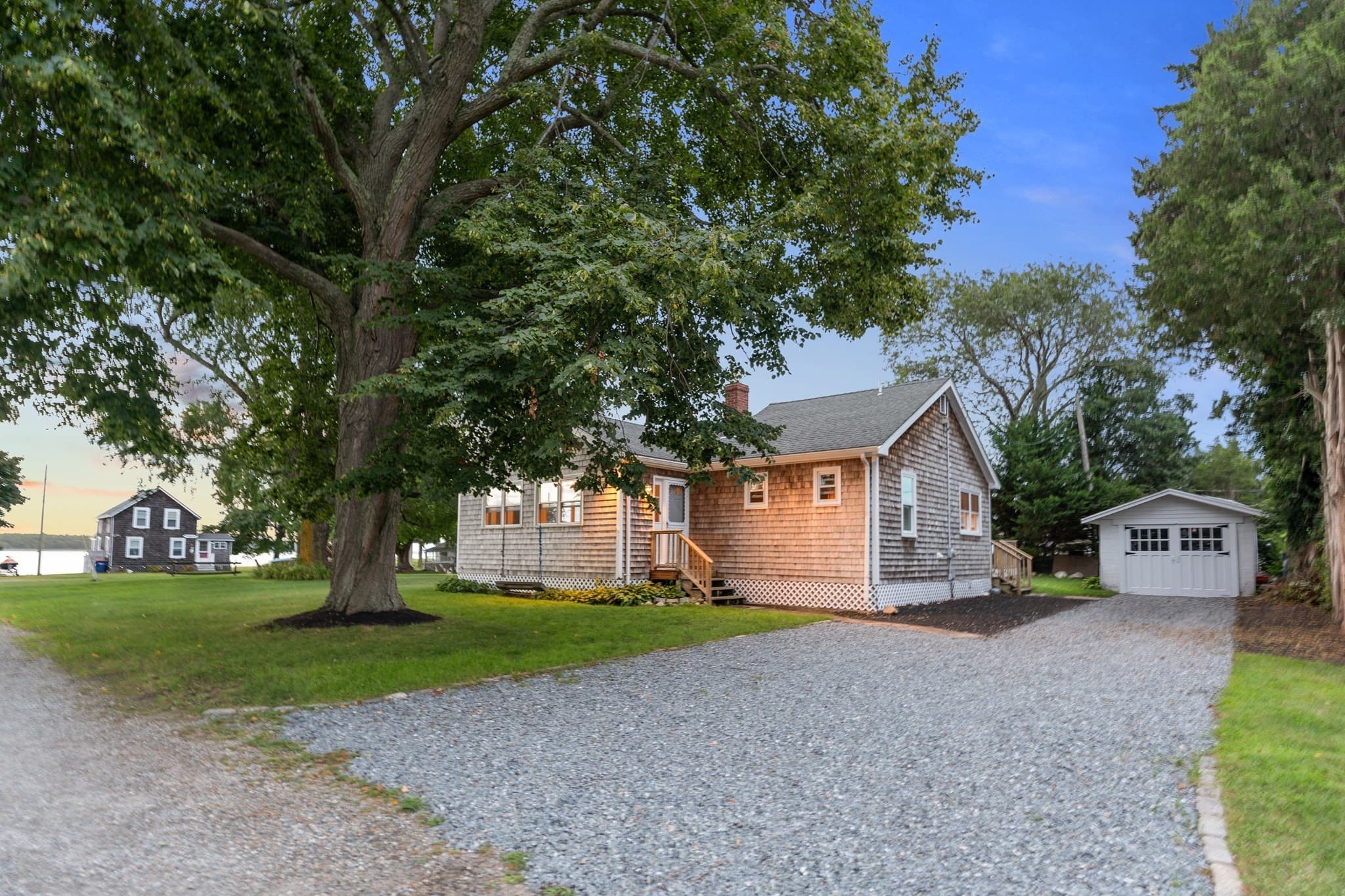 Single Family Residence at 5 Wampanoag Dr, Fairhaven MA 02719, Fairhaven, photo 2 of 29