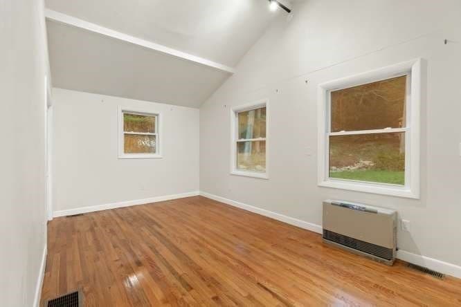 Single Family Residence at 96 Old Essex Rd, Manchester MA 01944, Manchester, photo 17 of 34