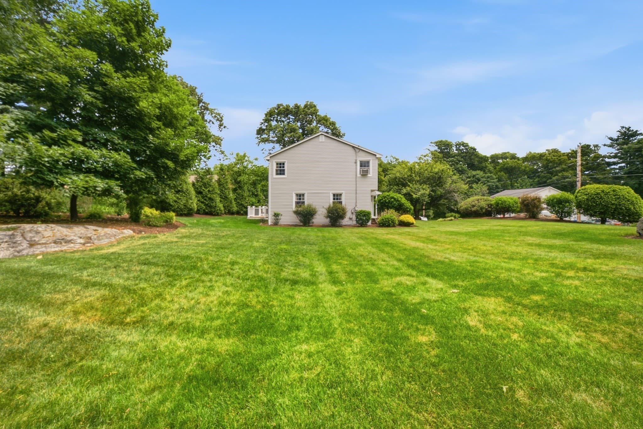Single Family Residence at 9 Sparhawk Dr., Burlington MA 01803, Burlington, photo 6 of 42