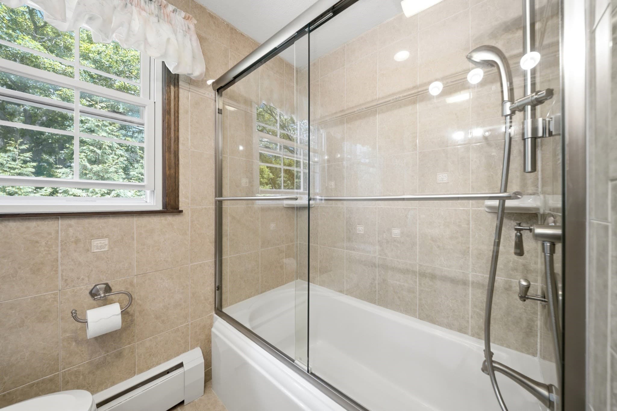 Single Family Residence at 9 Sparhawk Dr., Burlington MA 01803, Burlington, photo 34 of 42