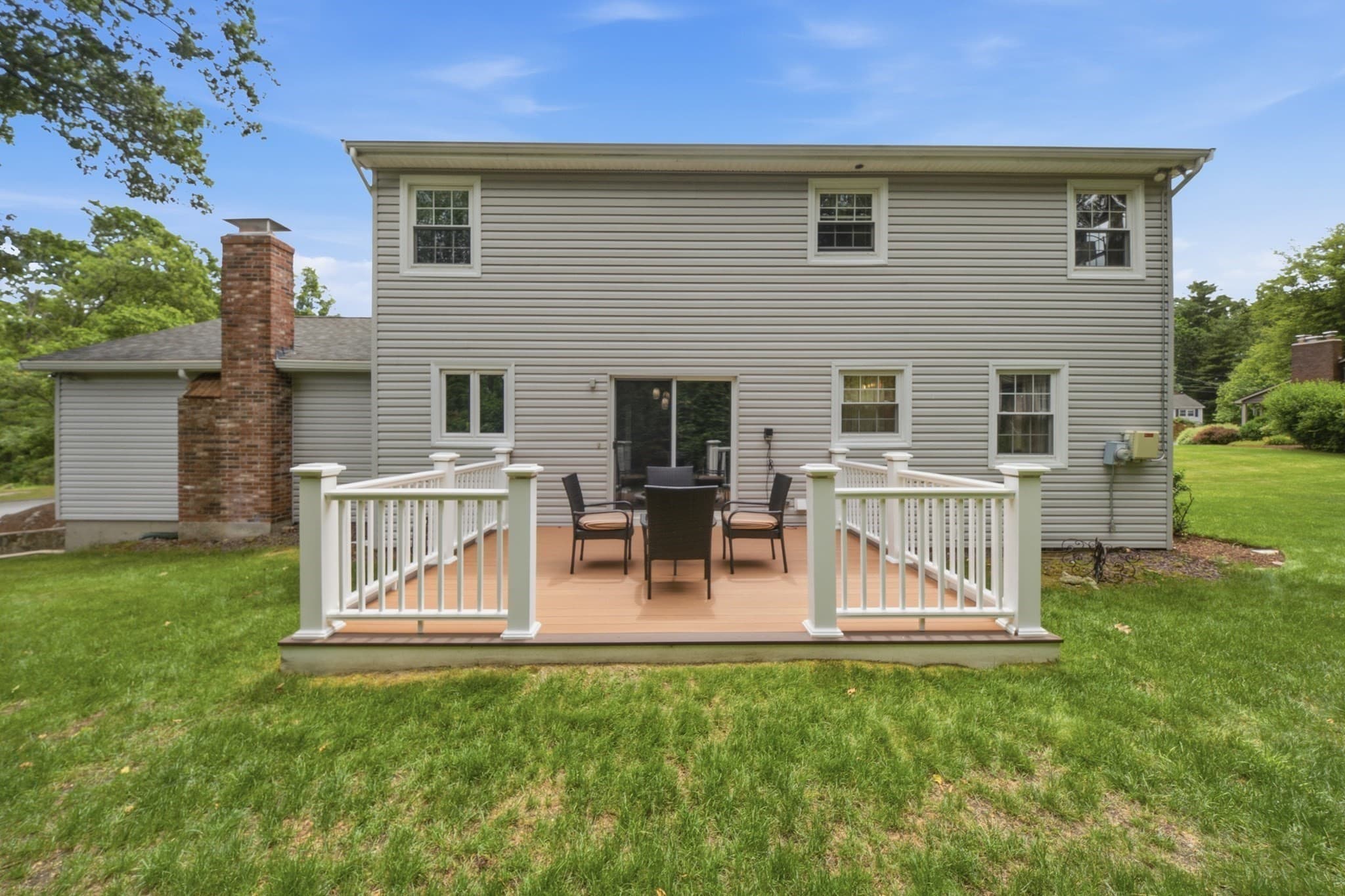 Single Family Residence at 9 Sparhawk Dr., Burlington MA 01803, Burlington, photo 4 of 42