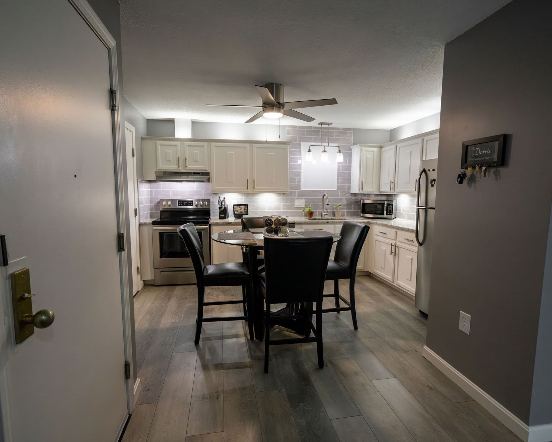 Condominium at 6 Autumn Leaf Dr # 18, Nashua NH 03060, Nashua, photo 5 of 29