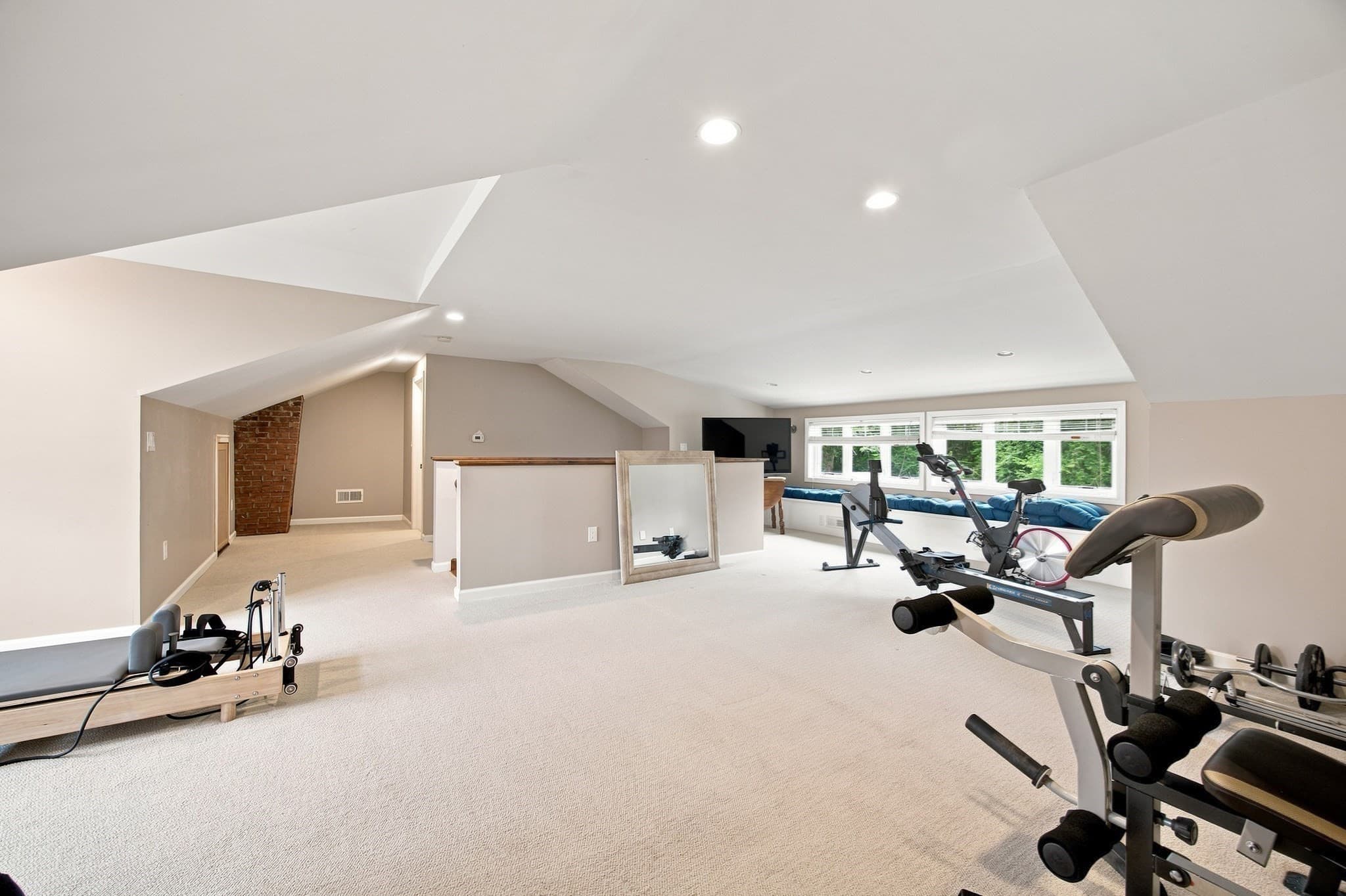 Single Family Residence at 597 Hall Hill Rd, Somers CT 06071, photo 27 of 35