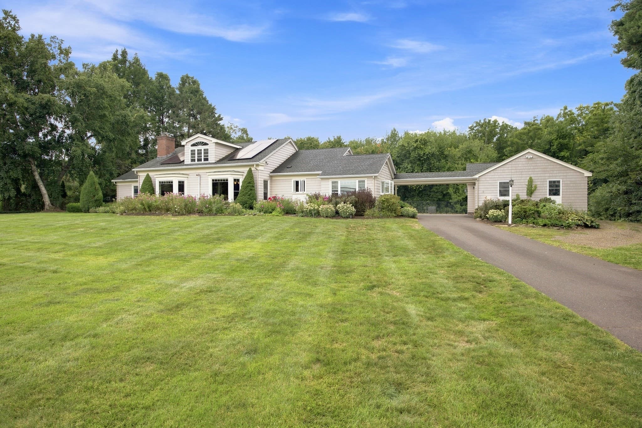 597 Hall Hill Rd, Somers CT 06071