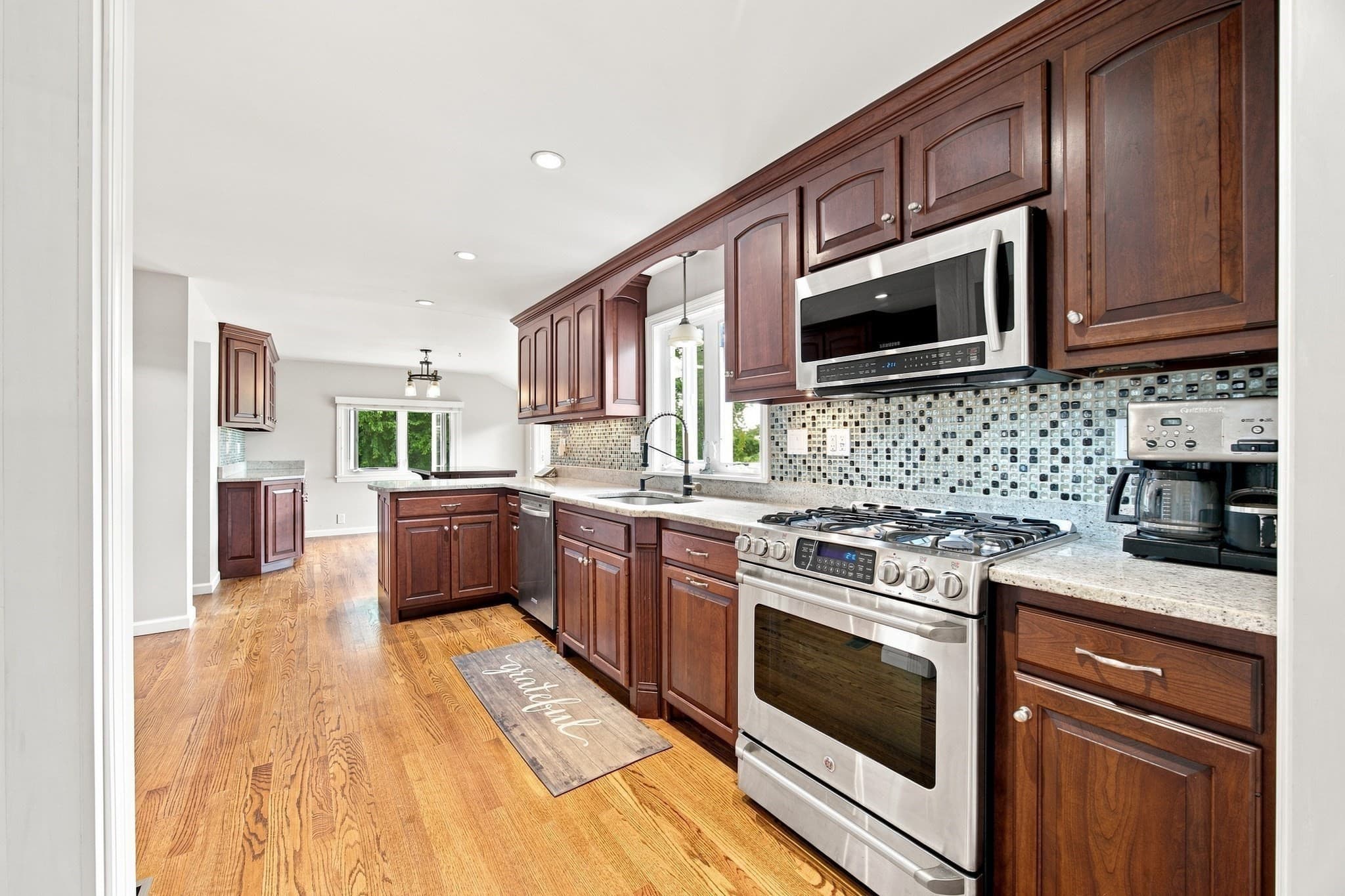 Single Family Residence at 597 Hall Hill Rd, Somers CT 06071, photo 11 of 35