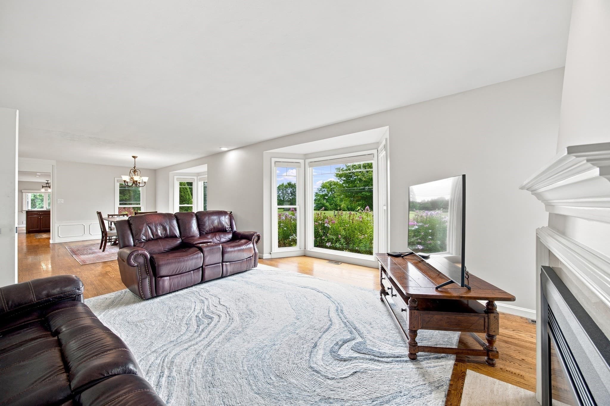 Single Family Residence at 597 Hall Hill Rd, Somers CT 06071, photo 8 of 35