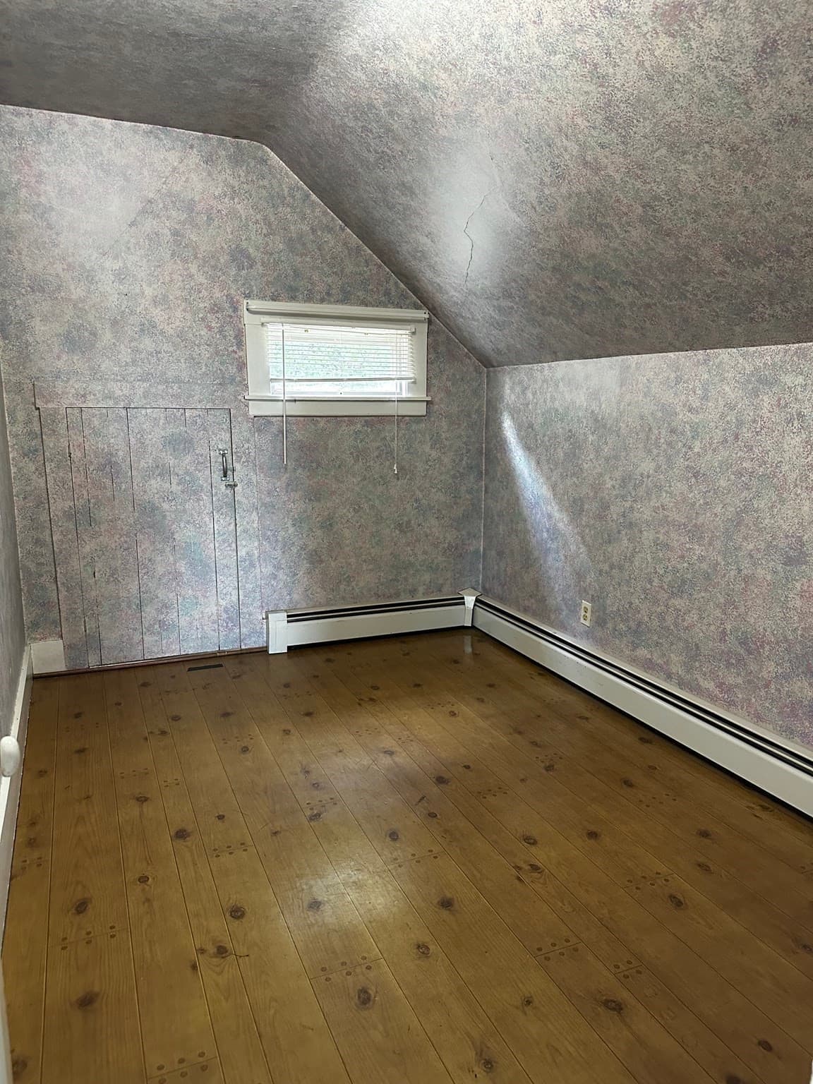Single Family Residence at 168 Howard St, Lawrence MA 01841, Lawrence, photo 20 of 29