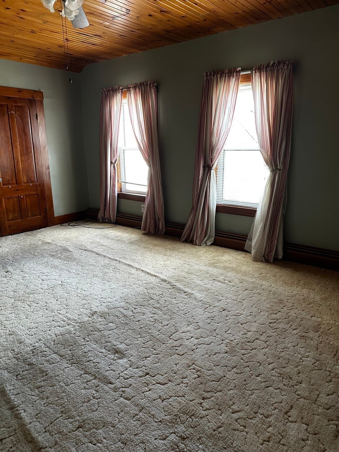 Single Family Residence at 168 Howard St, Lawrence MA 01841, Lawrence, photo 15 of 29
