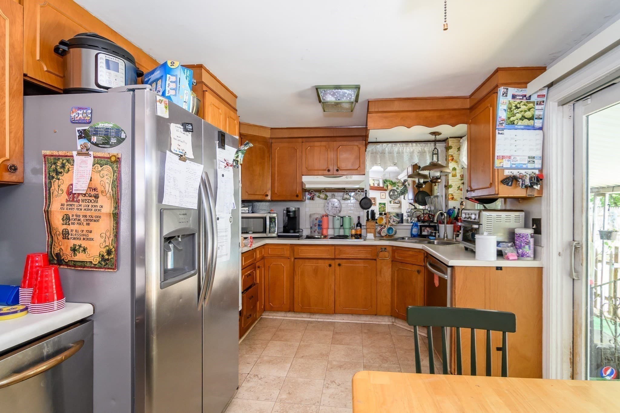 Single Family Residence at 12 New Hampshire Ave, Natick MA 01760, Natick, photo 4 of 10