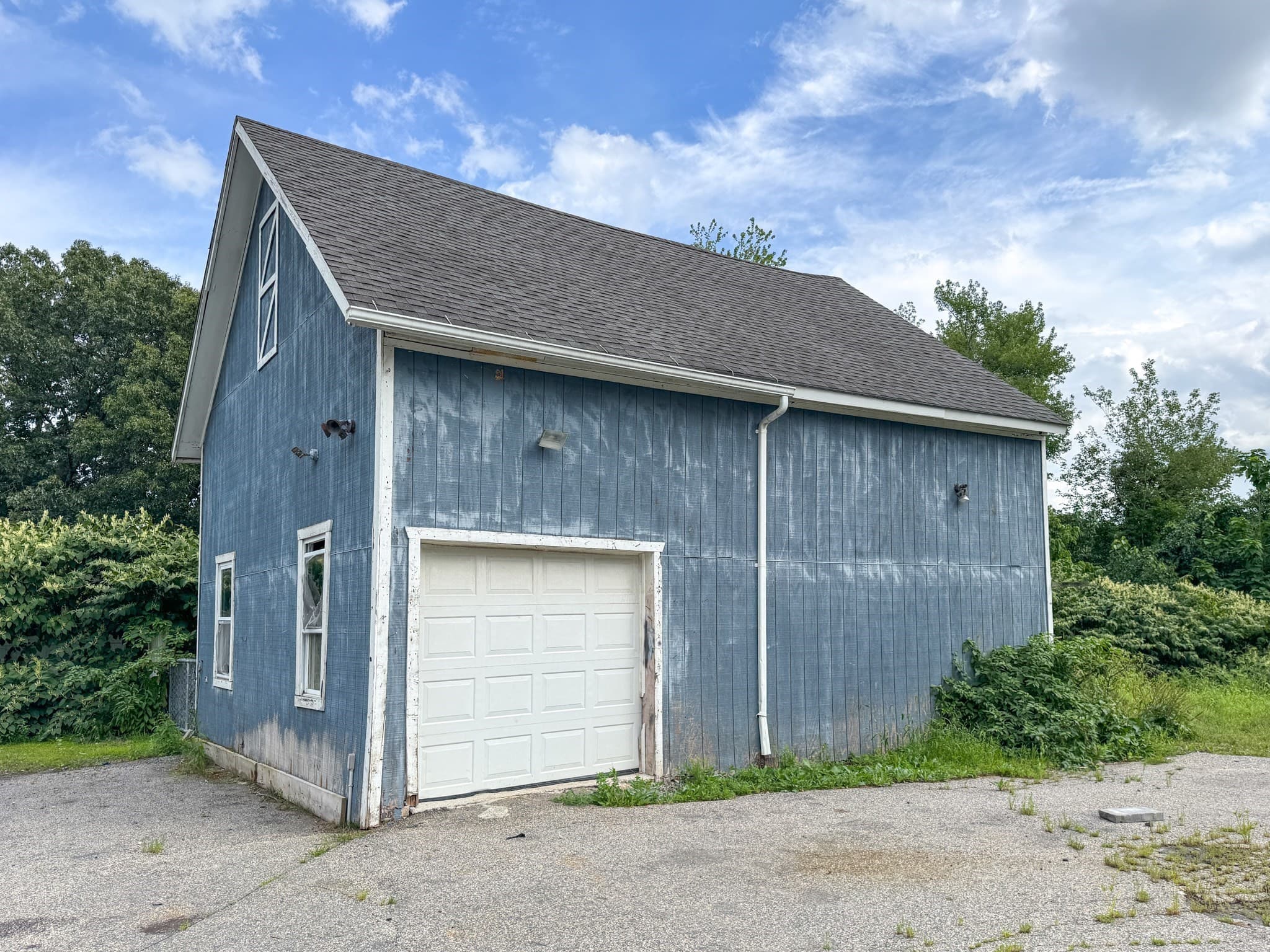 Single Family Residence at 116 Leedham St, Attleboro MA 02703, Attleboro, photo 24 of 27