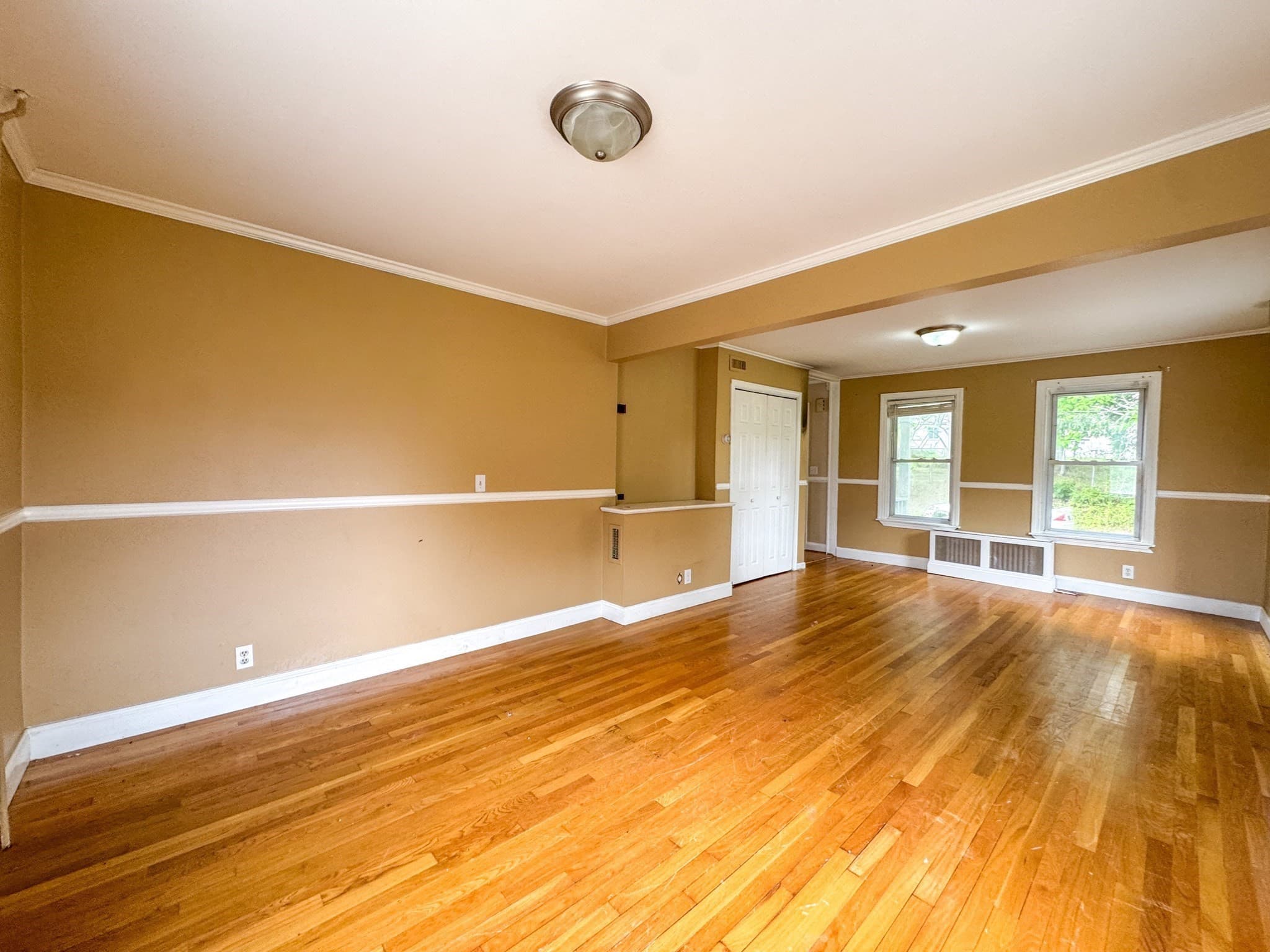 Single Family Residence at 116 Leedham St, Attleboro MA 02703, Attleboro, photo 15 of 27