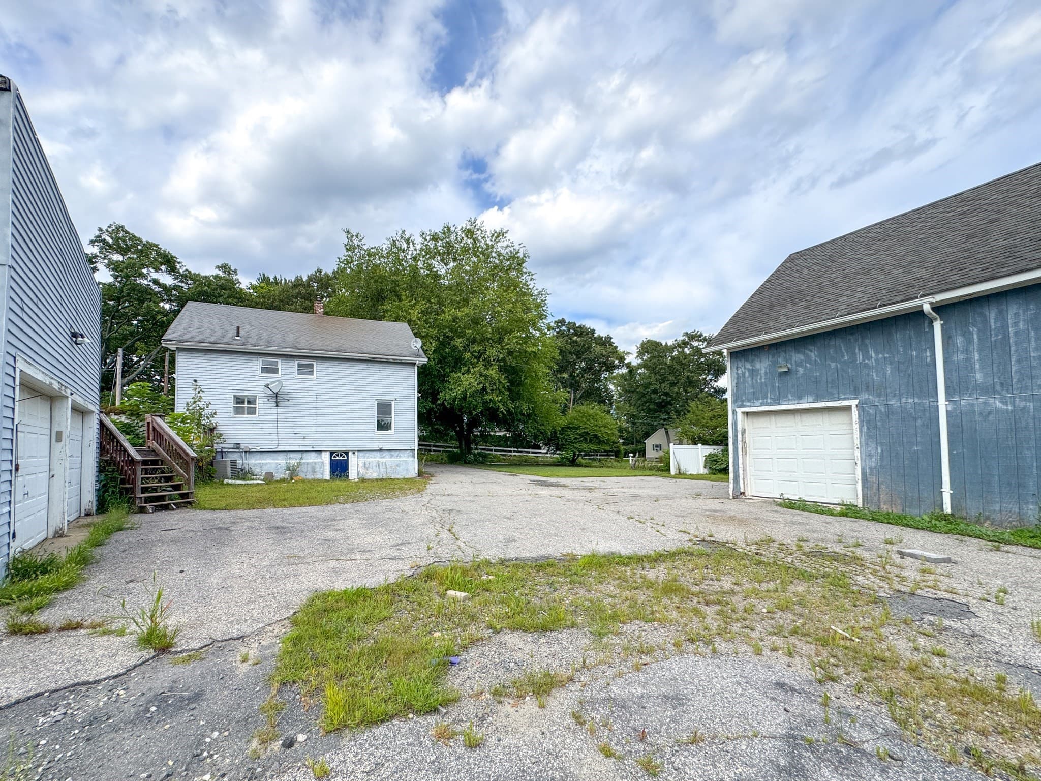 Single Family Residence at 116 Leedham St, Attleboro MA 02703, Attleboro, photo 25 of 27