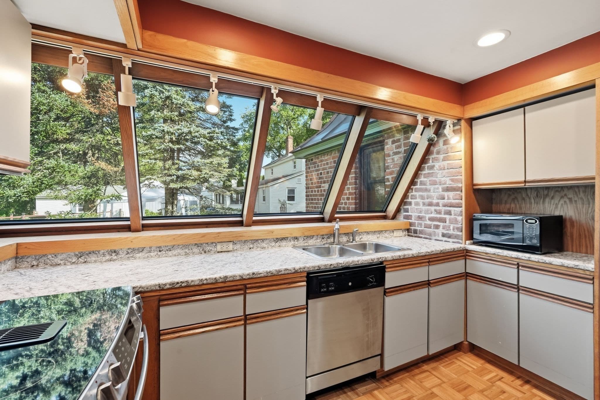 Single Family Residence at 88 Homestead Avenue, Greenfield MA 01301, Greenfield, photo 16 of 39
