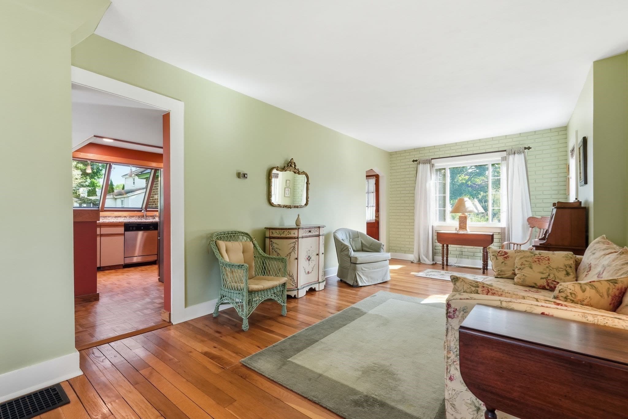 Single Family Residence at 88 Homestead Avenue, Greenfield MA 01301, Greenfield, photo 5 of 39