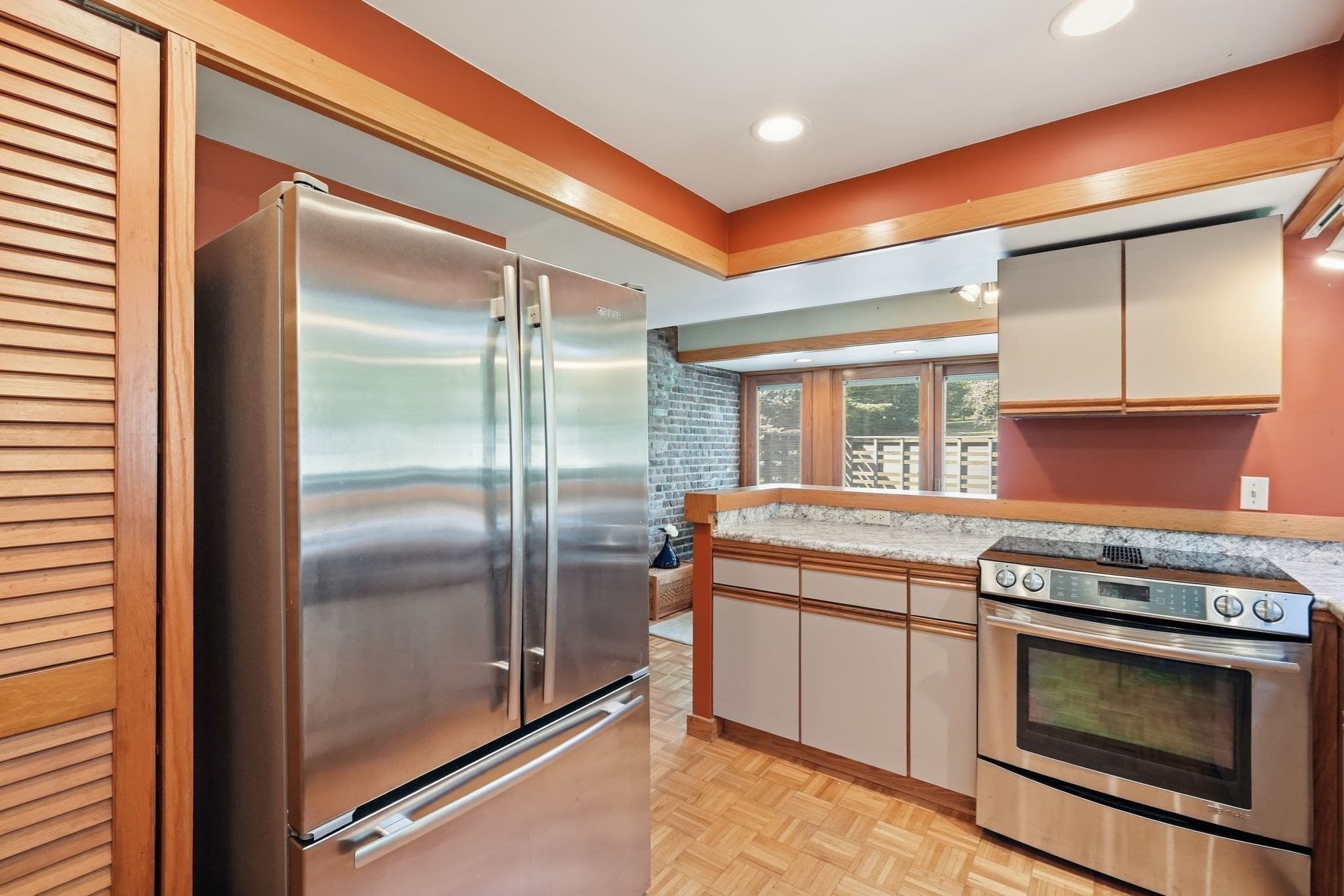 Single Family Residence at 88 Homestead Avenue, Greenfield MA 01301, Greenfield, photo 14 of 39
