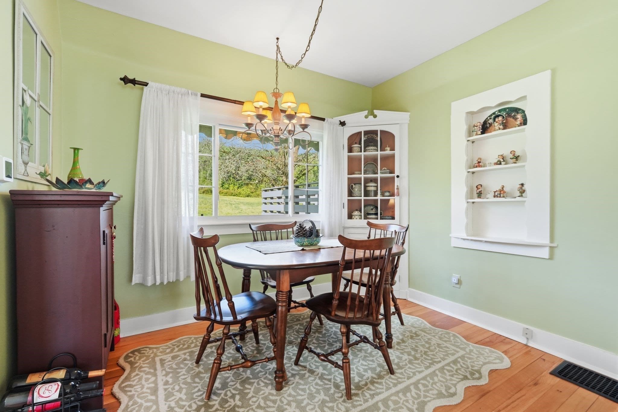 Single Family Residence at 88 Homestead Avenue, Greenfield MA 01301, Greenfield, photo 8 of 39
