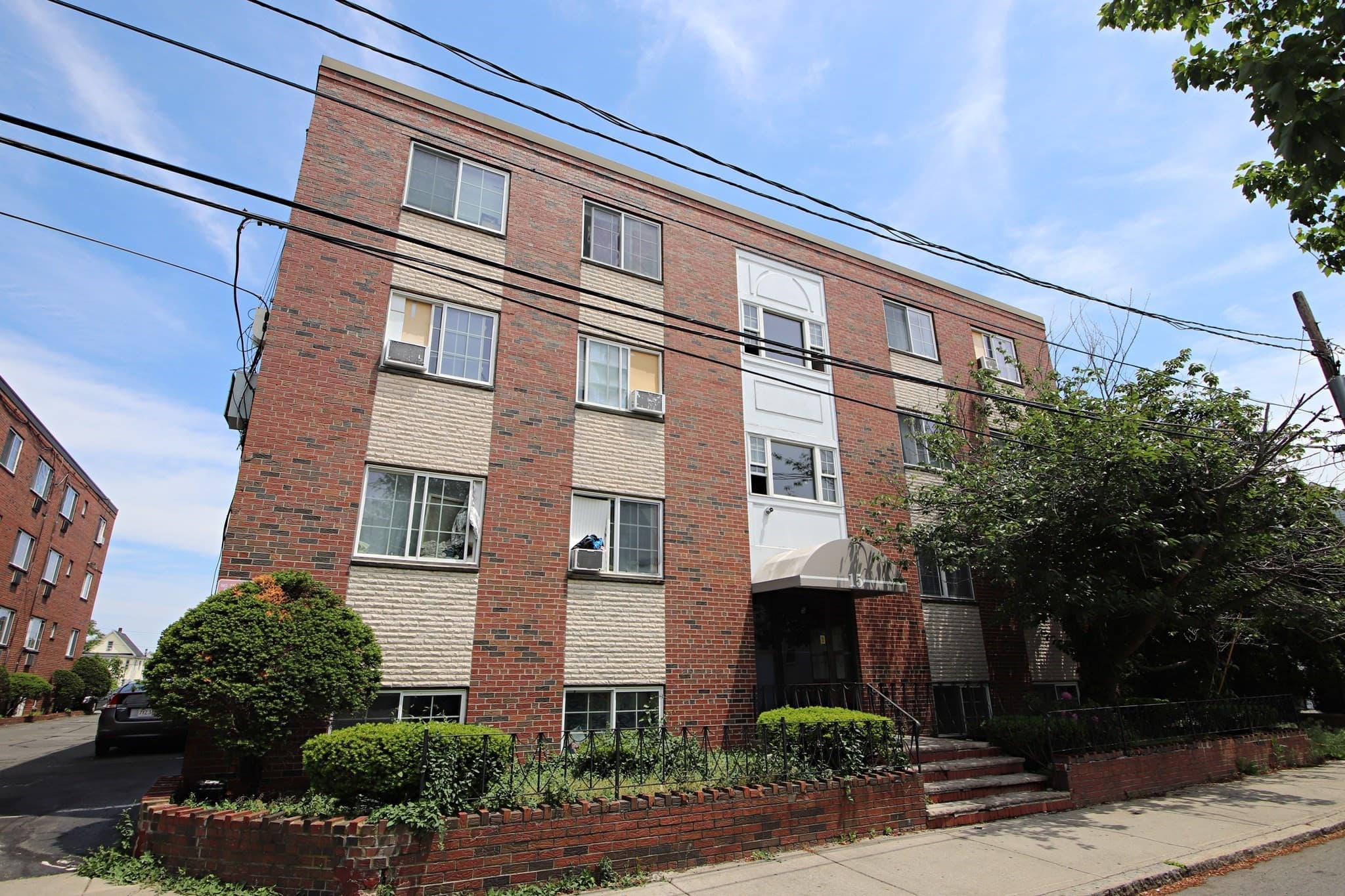 15 Staples Ave # 42, Everett MA 02149