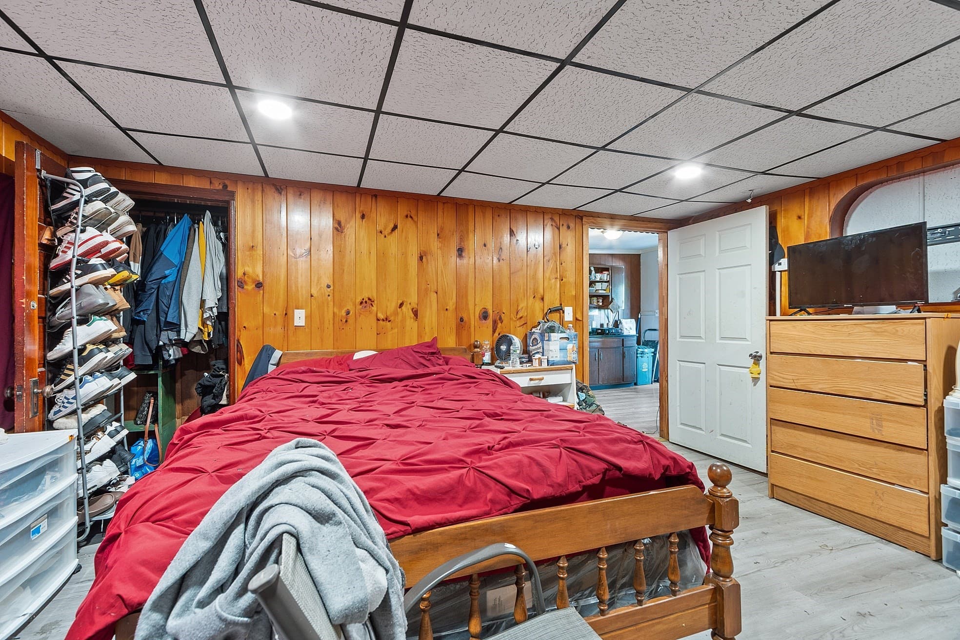Multi Family at 15 Genessee St, Worcester MA 01603, Worcester, photo 13 of 37