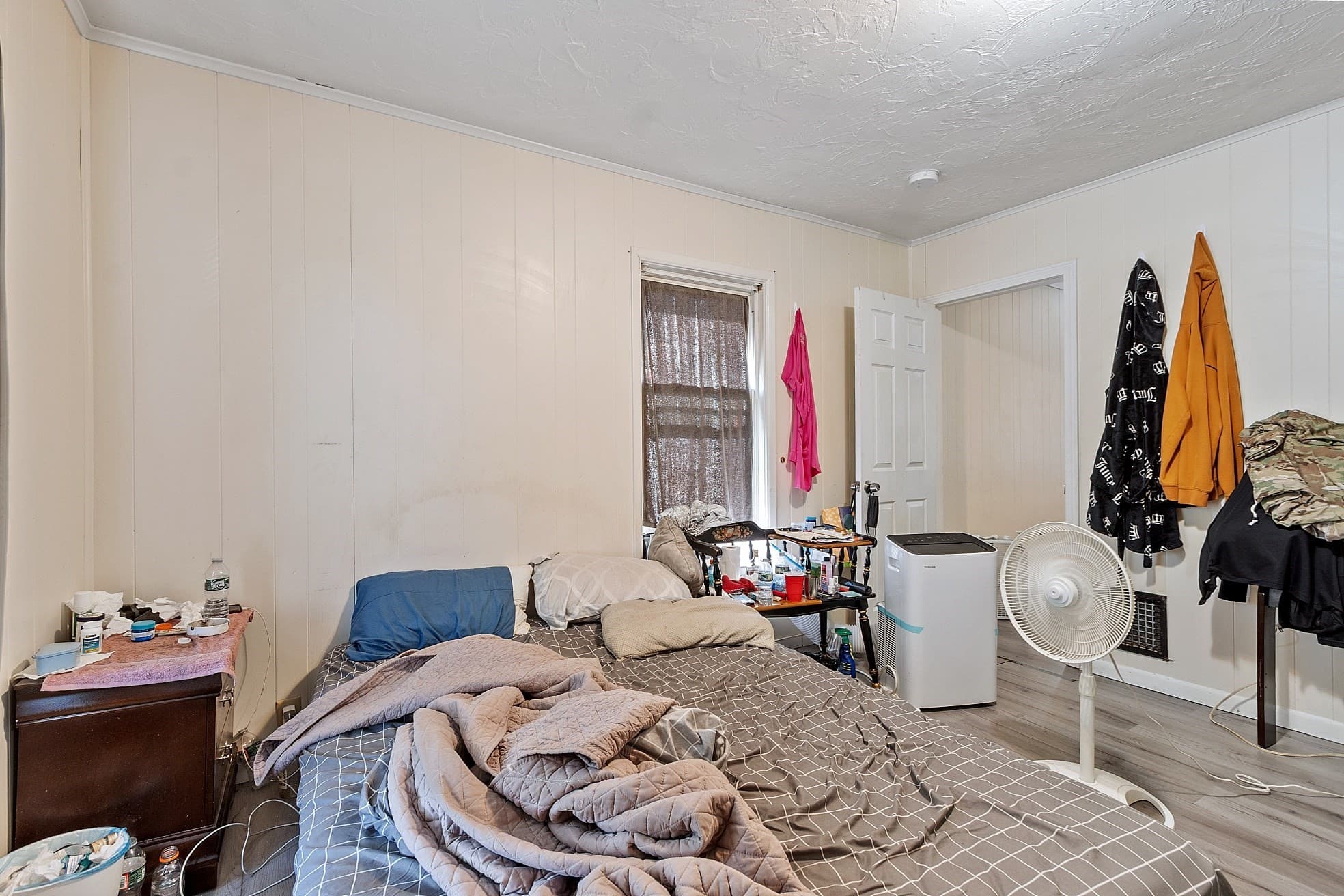Multi Family at 15 Genessee St, Worcester MA 01603, Worcester, photo 22 of 37
