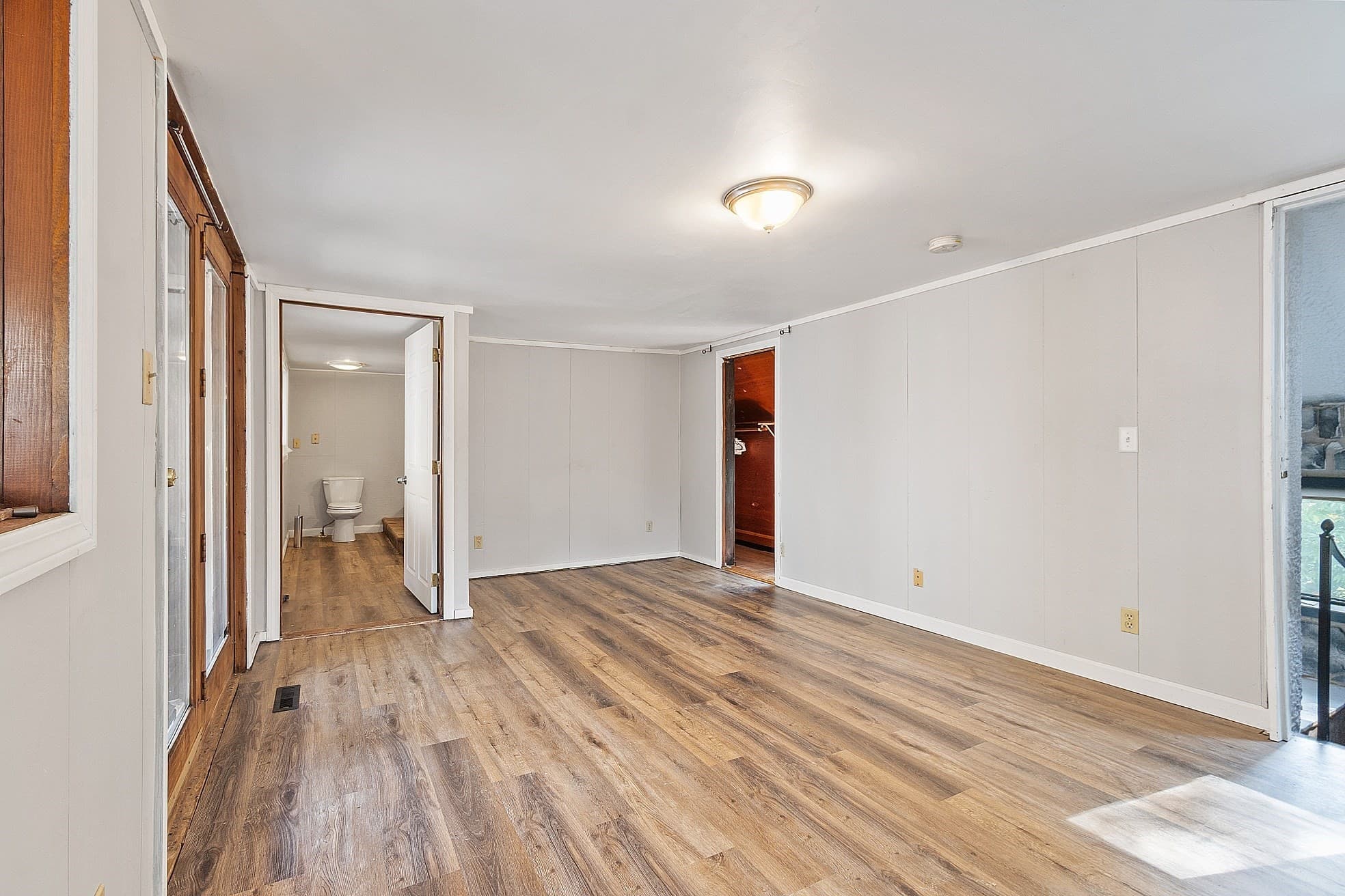 Multi Family at 15 Genessee St, Worcester MA 01603, Worcester, photo 31 of 37
