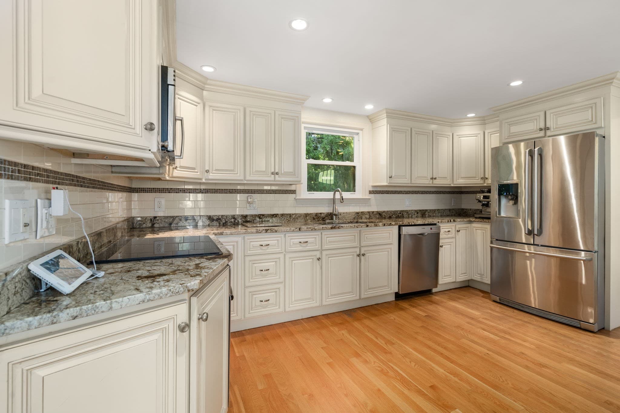Single Family Residence at 56 Country Ln, Westwood MA 02090, Westwood, photo 8 of 23