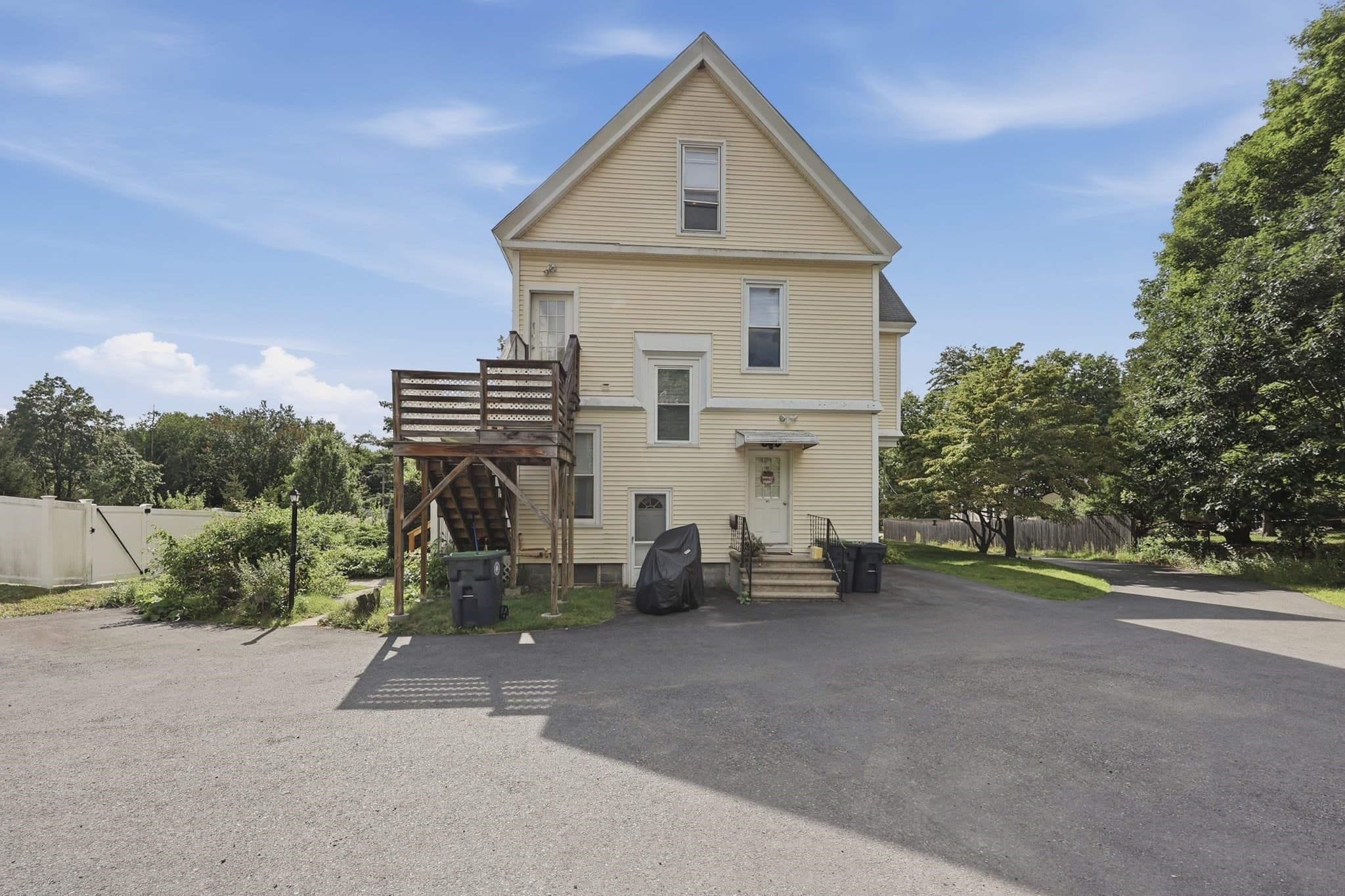 3 Family at 94 North Main Street, West Boylston MA 01583, photo 2 of 33