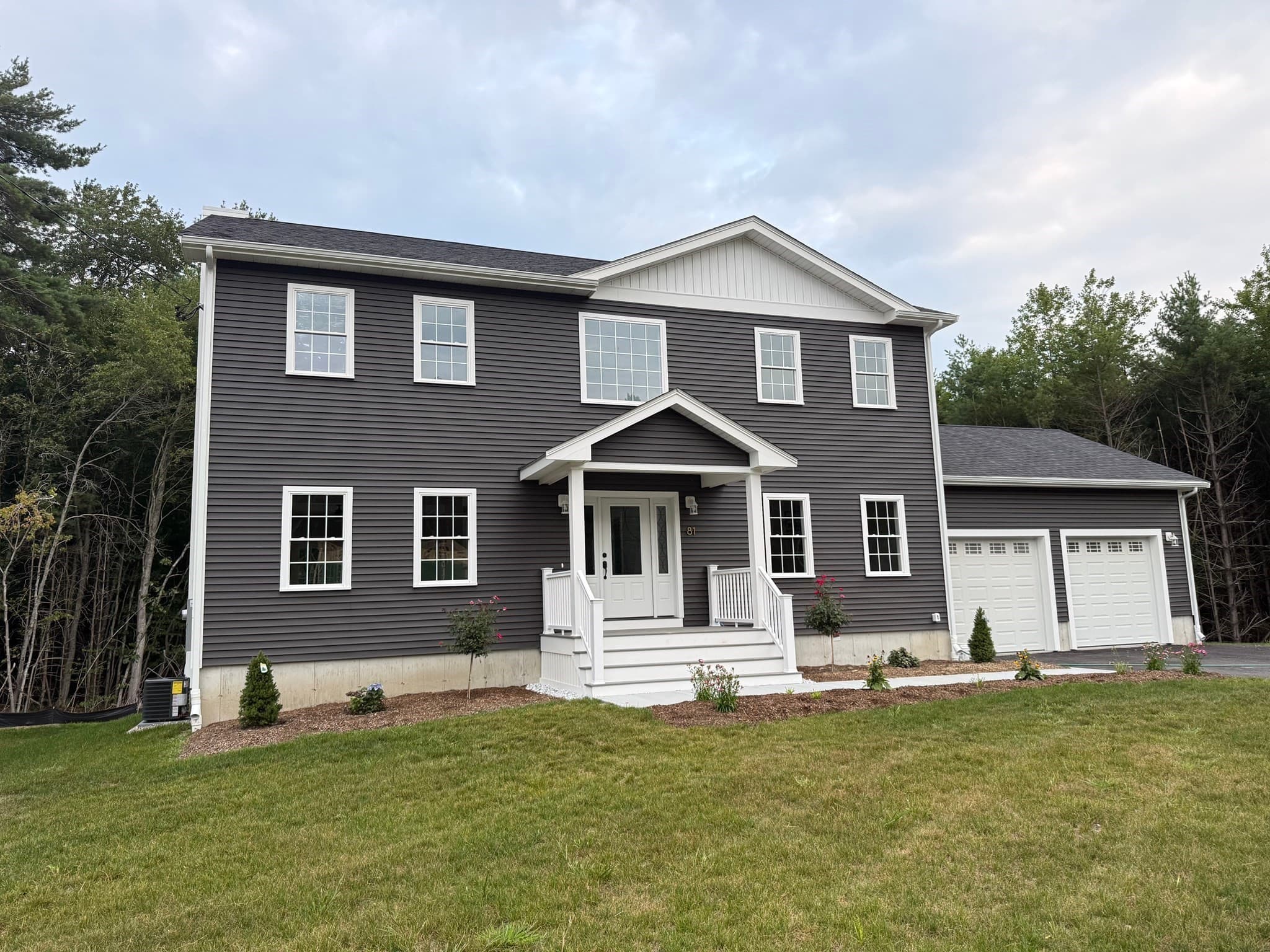 Single Family Residence at 81 Park Dr., Acushnet MA 02743, Acushnet, photo 2 of 42