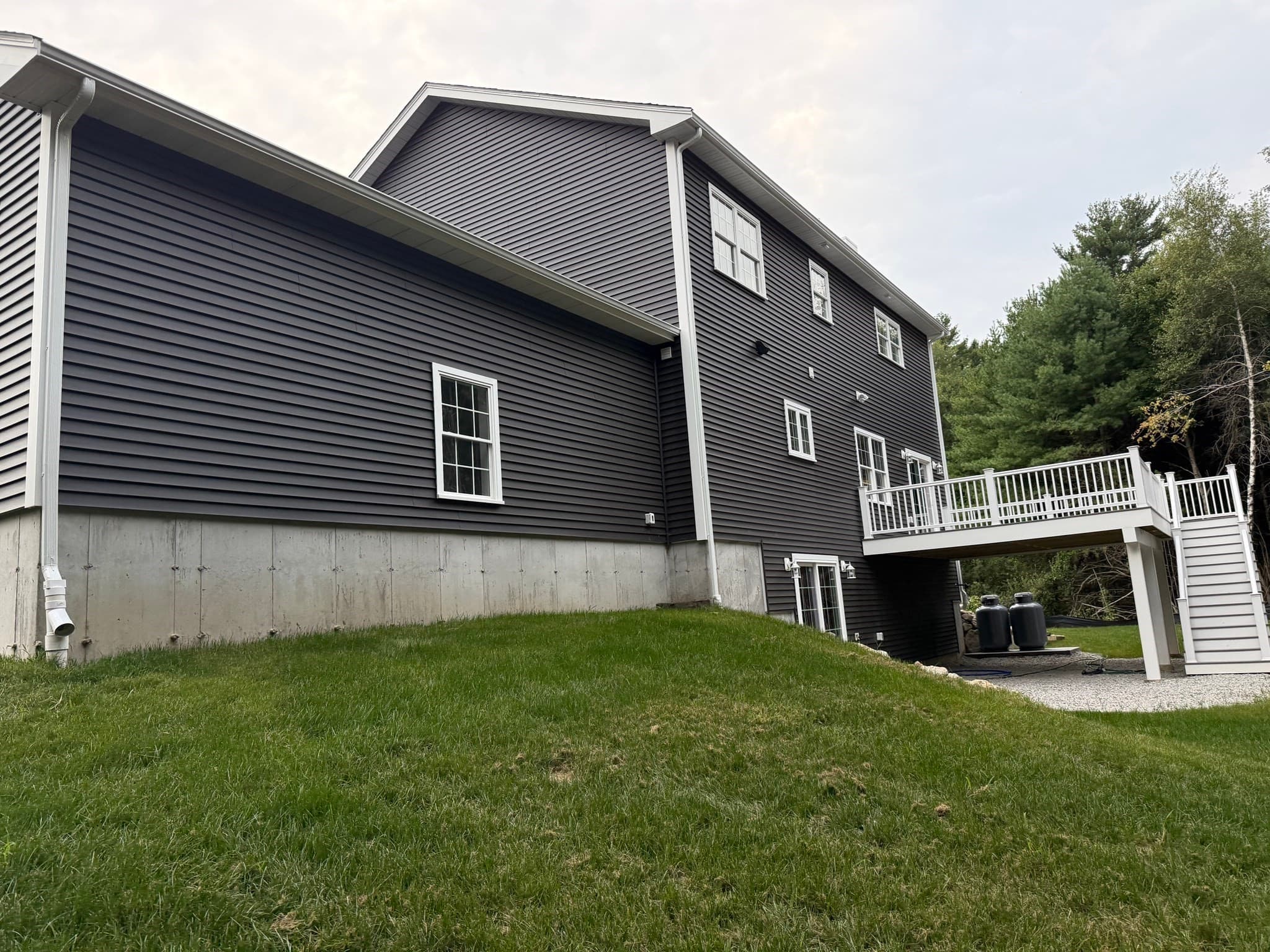 Single Family Residence at 81 Park Dr., Acushnet MA 02743, Acushnet, photo 7 of 42