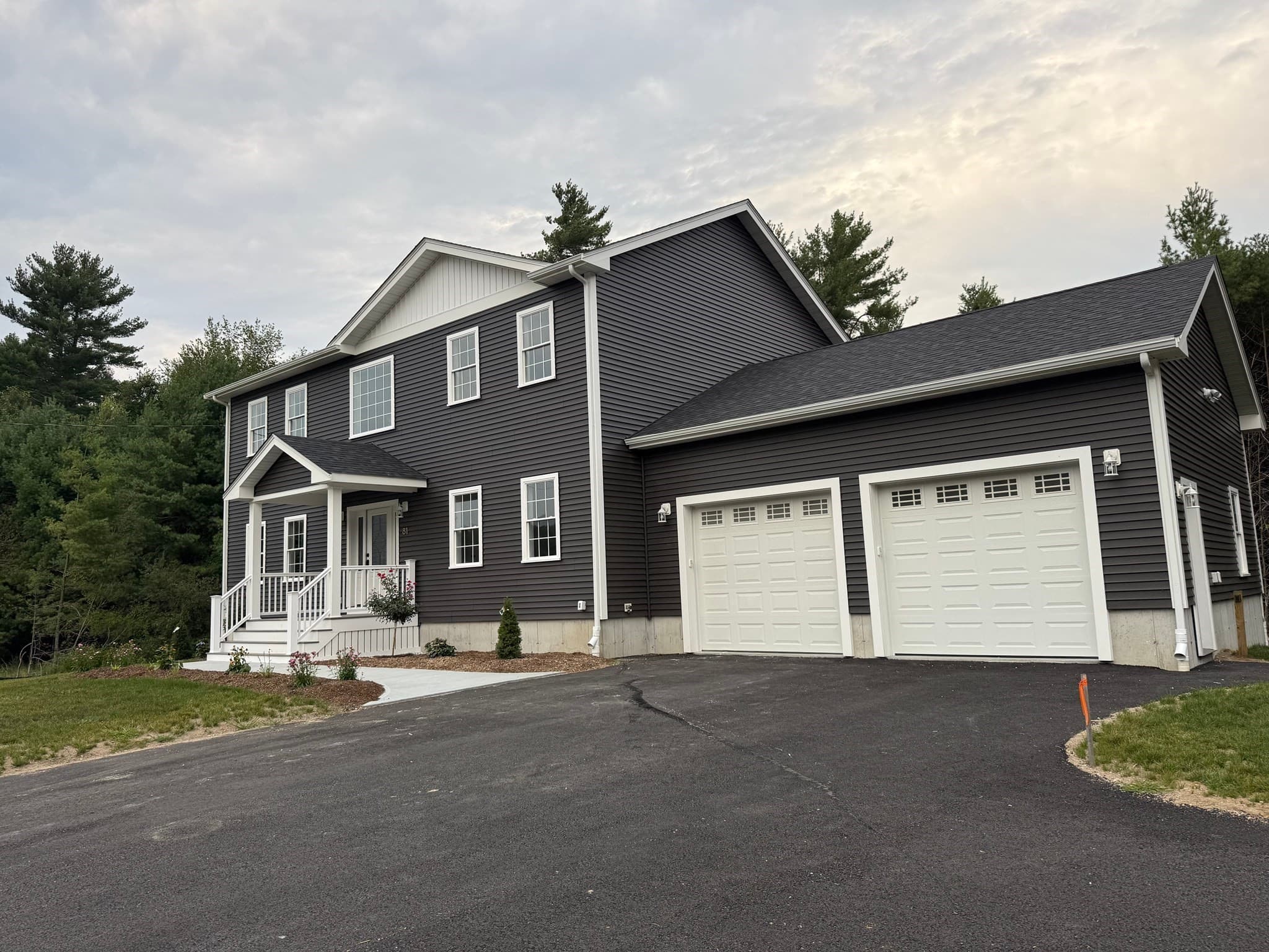 Single Family Residence at 81 Park Dr., Acushnet MA 02743, Acushnet, photo 3 of 42