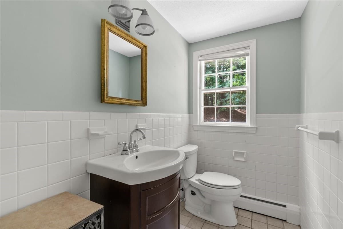 Single Family Residence at 249 Prospect St, Hingham MA 02043, Hingham, photo 12 of 25