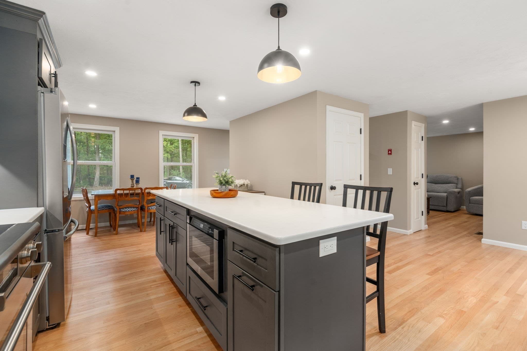 Single Family Residence at 181 Sterling Rd, Holden MA 01520, Holden, photo 3 of 32