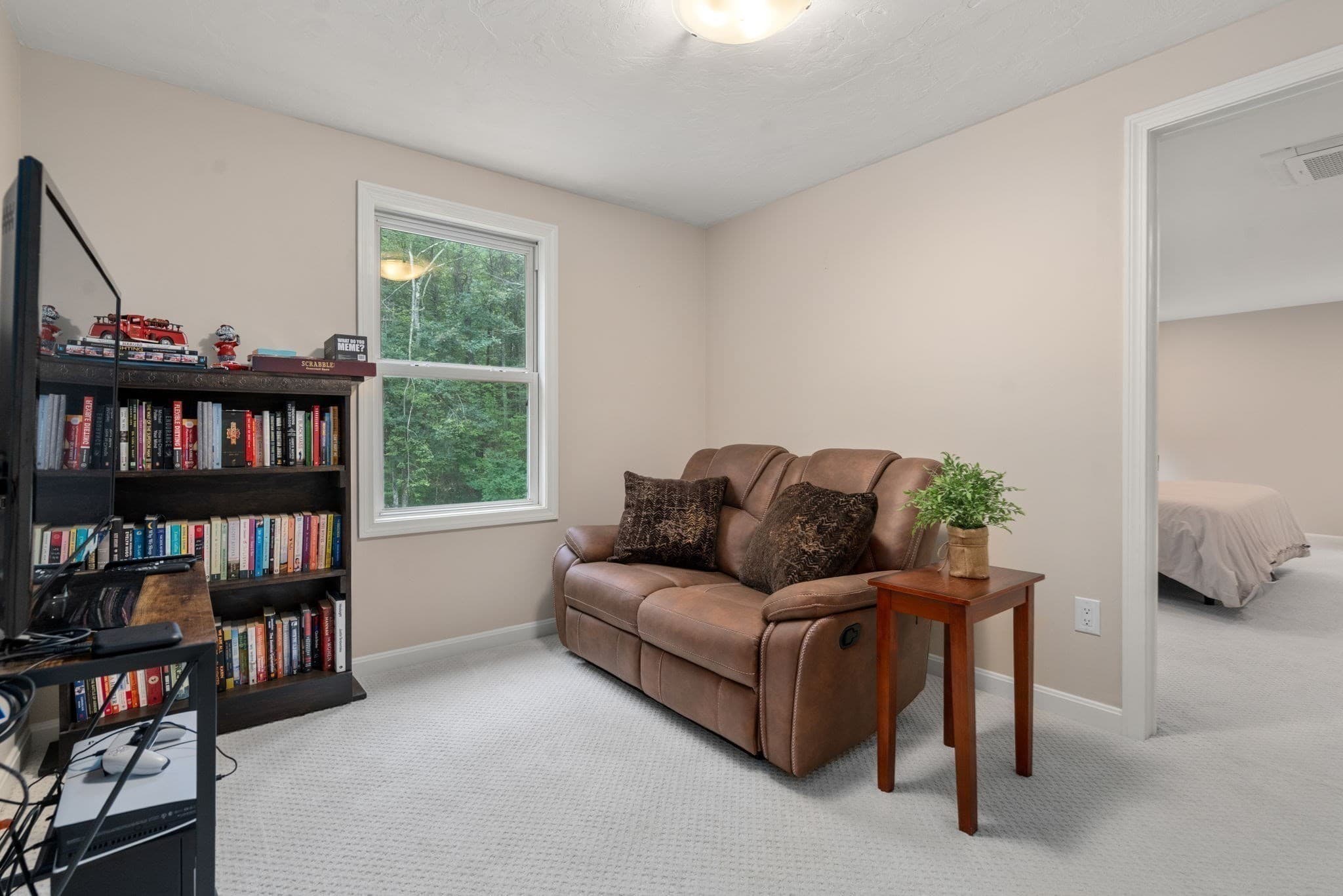 Single Family Residence at 181 Sterling Rd, Holden MA 01520, Holden, photo 20 of 32