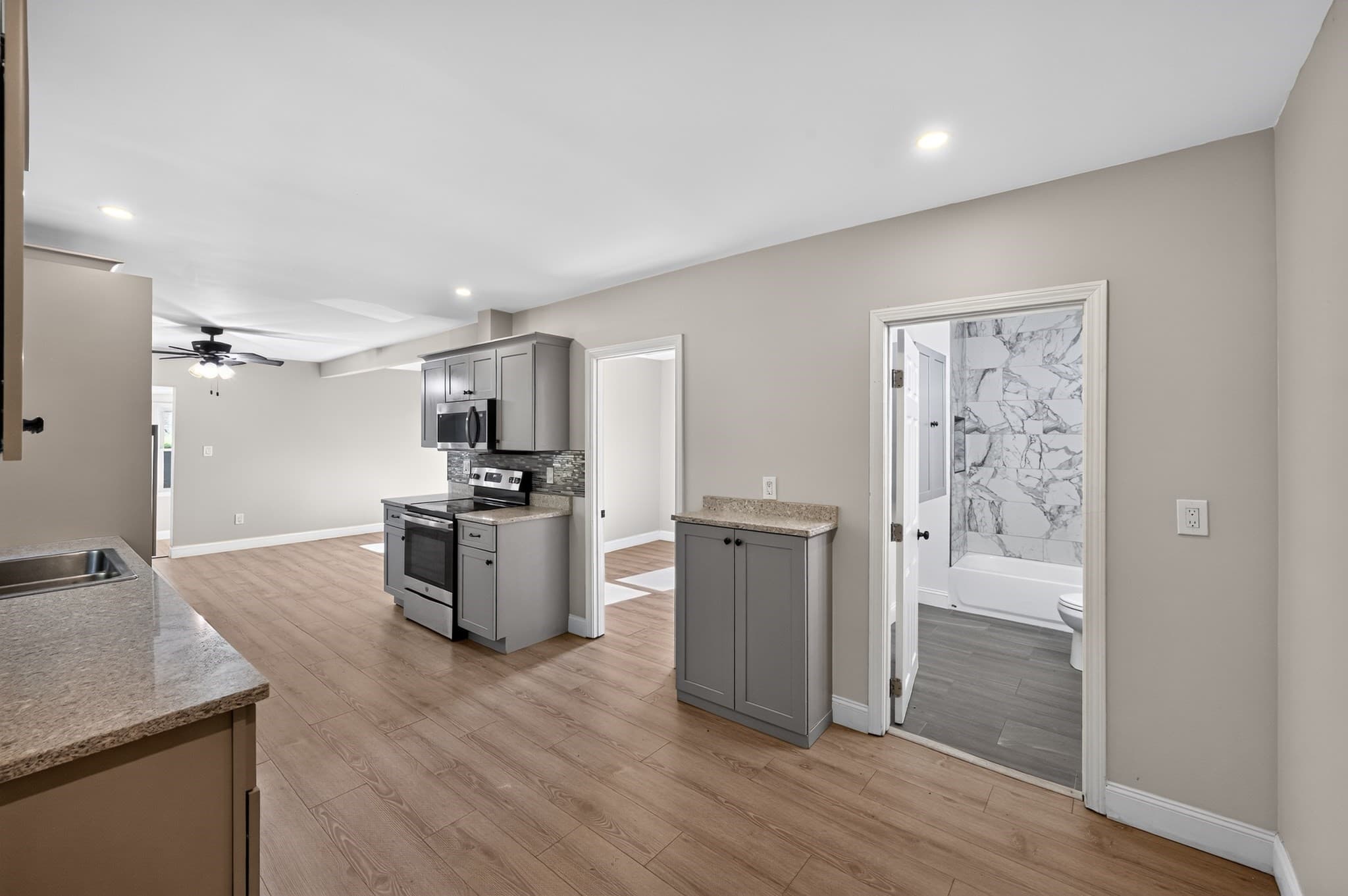 Single Family Residence at 9 Highland St, Boylston MA 01505, Boylston, photo 4 of 36