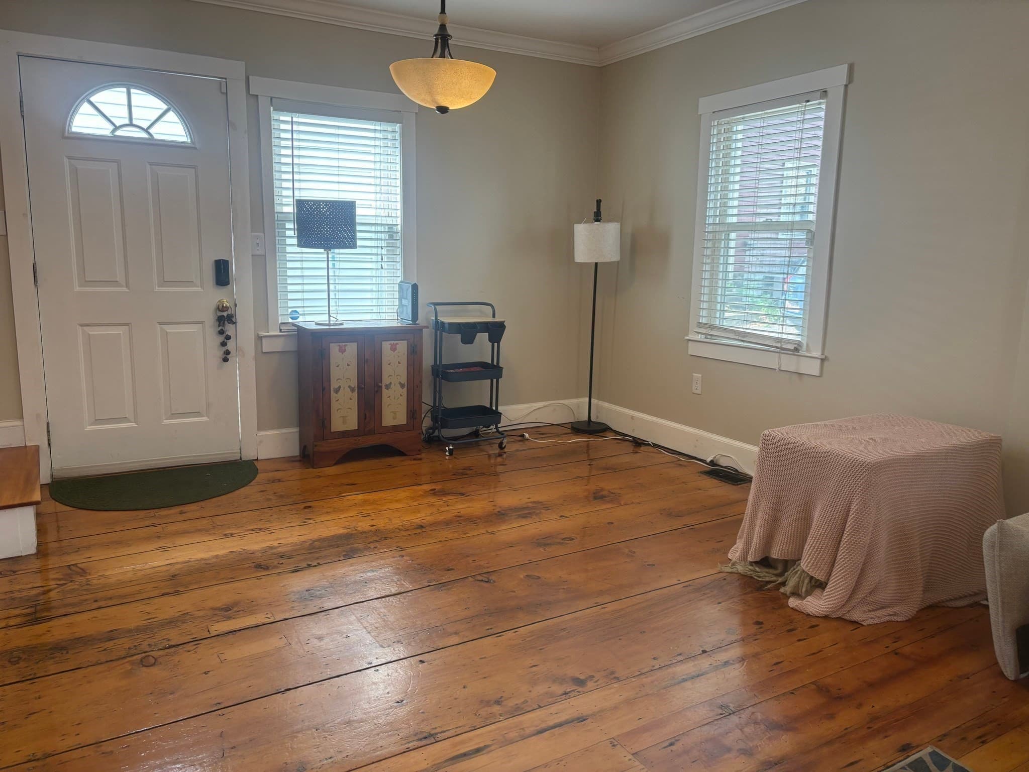 Single Family Residence at 1 Randall St, Salem MA 01970, Salem, photo 6 of 37