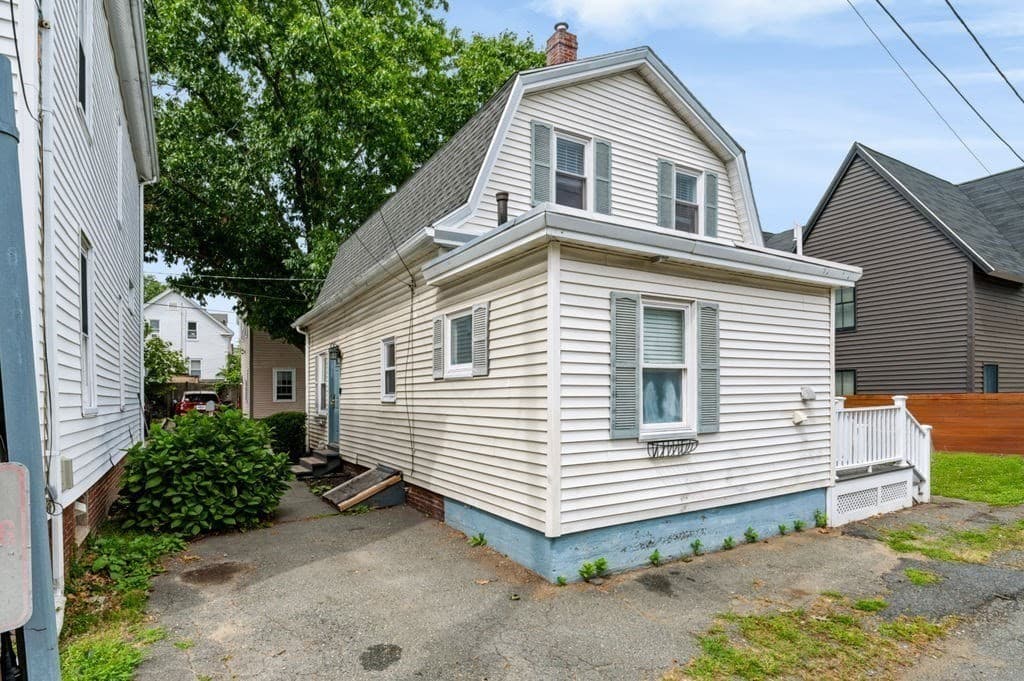 Single Family Residence at 1 Randall St, Salem MA 01970, Salem, photo 26 of 37