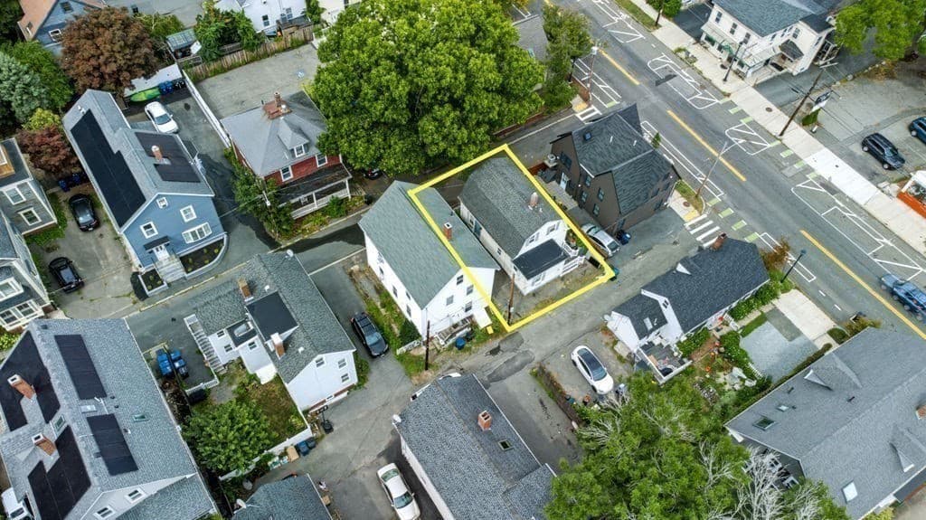 Single Family Residence at 1 Randall St, Salem MA 01970, Salem, photo 30 of 37