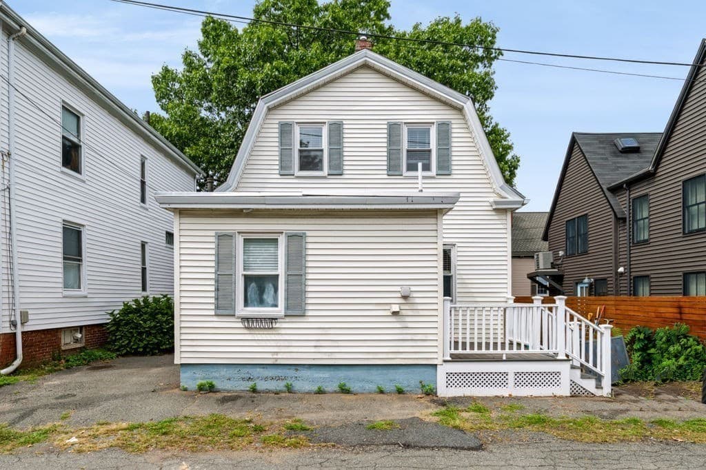 Single Family Residence at 1 Randall St, Salem MA 01970, Salem, photo 25 of 37