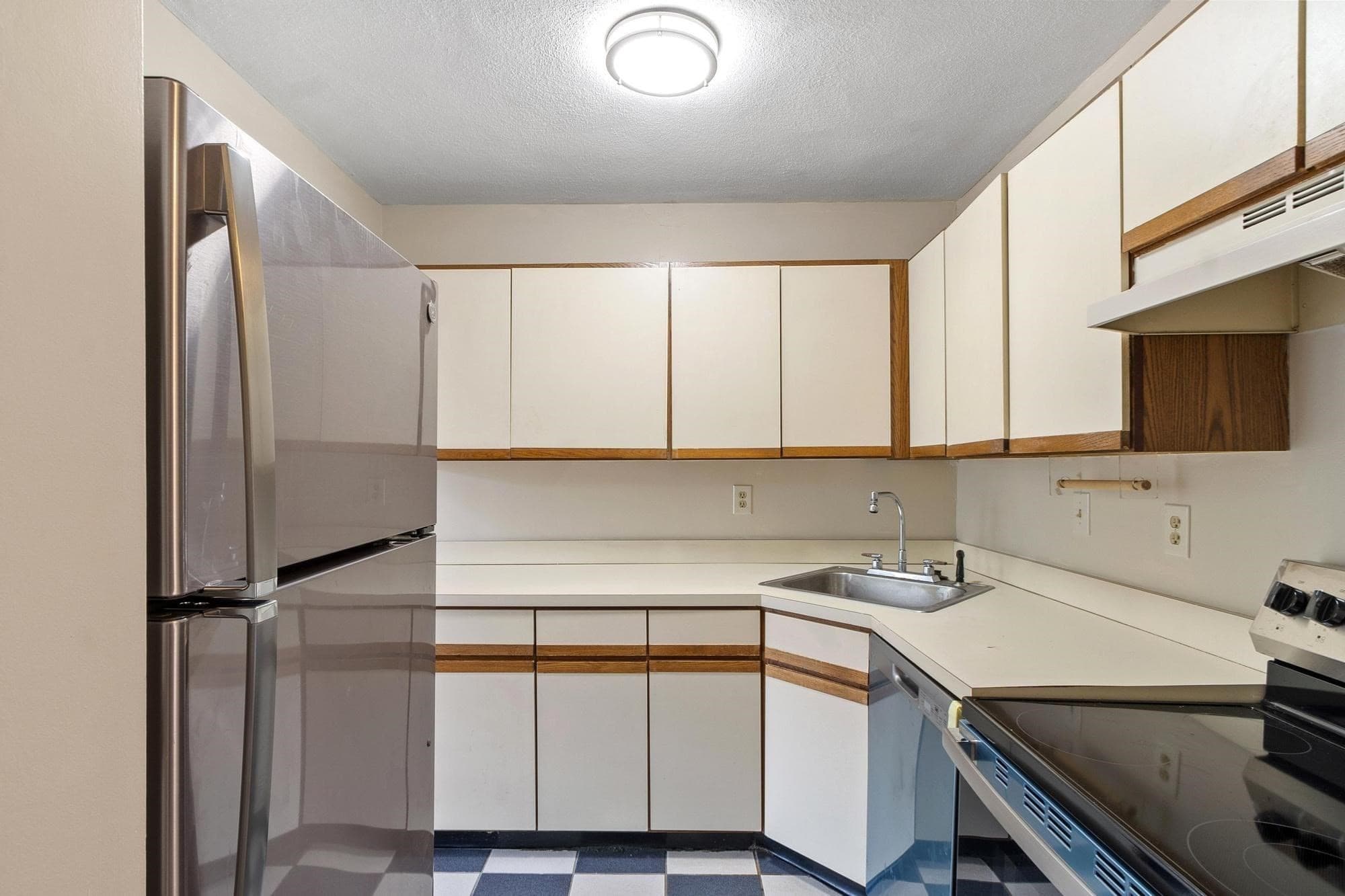 Condominium at 1409 Commonwealth Avenue # 502, Boston MA 02135, photo 11 of 27