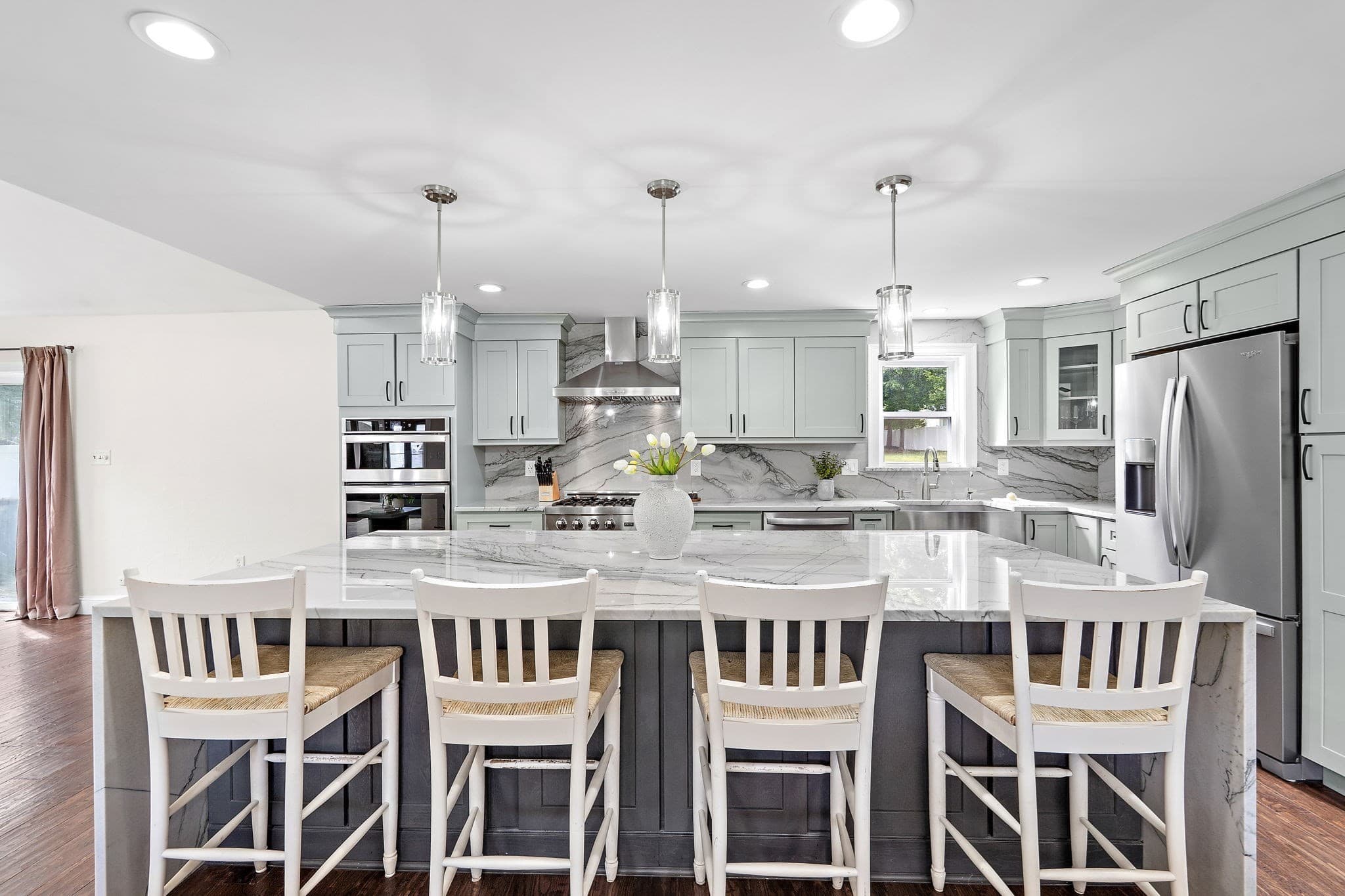 Single Family Residence at 100 Muron Ave, Bellingham MA 02019, Bellingham, photo 2 of 42