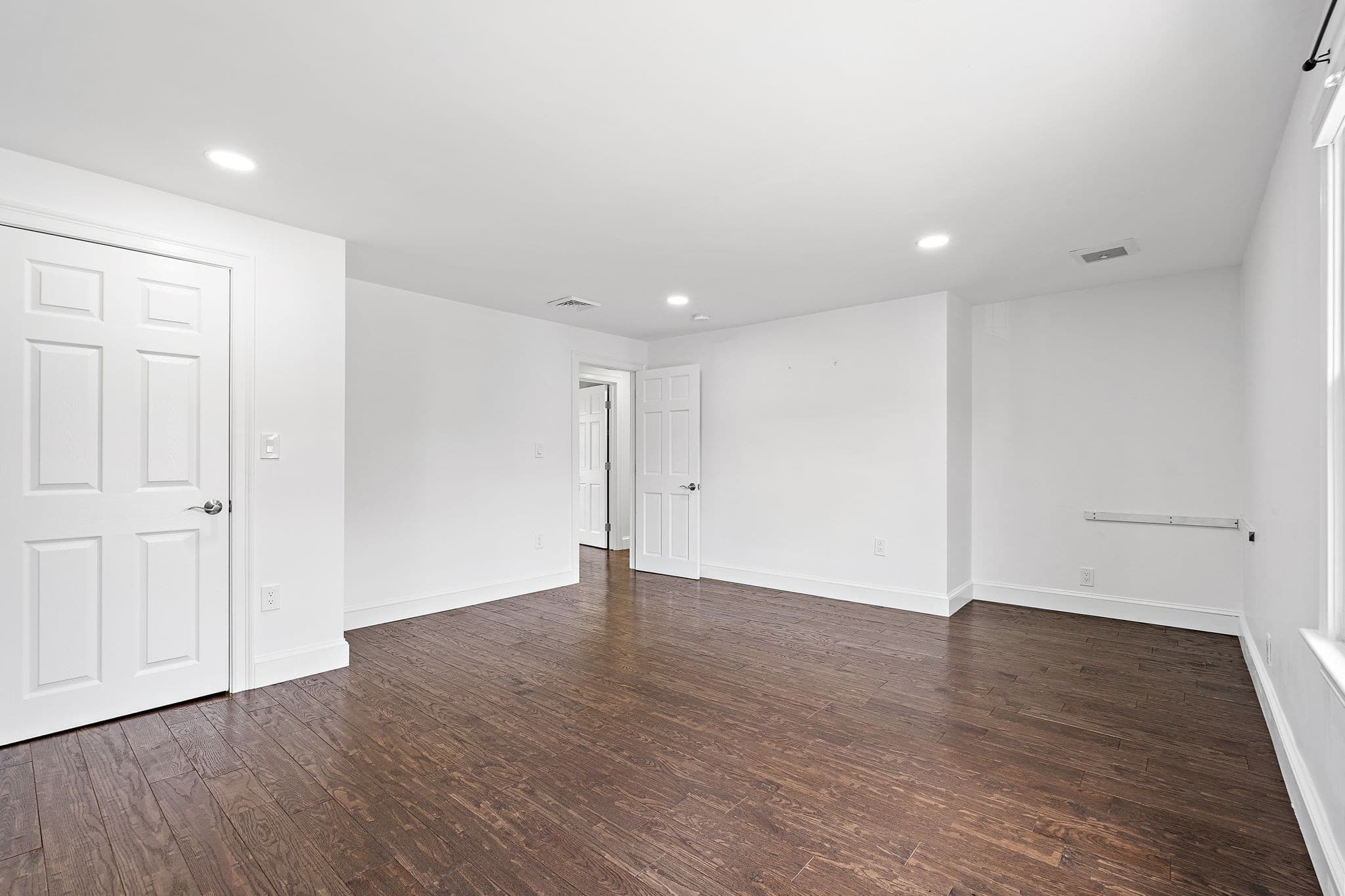 Single Family Residence at 100 Muron Ave, Bellingham MA 02019, Bellingham, photo 32 of 42