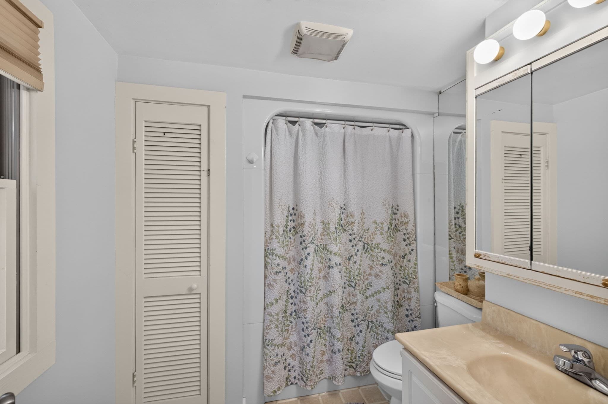 Single Family Residence at 2 Monument Dr, Westport MA 02790, Westport, photo 24 of 40