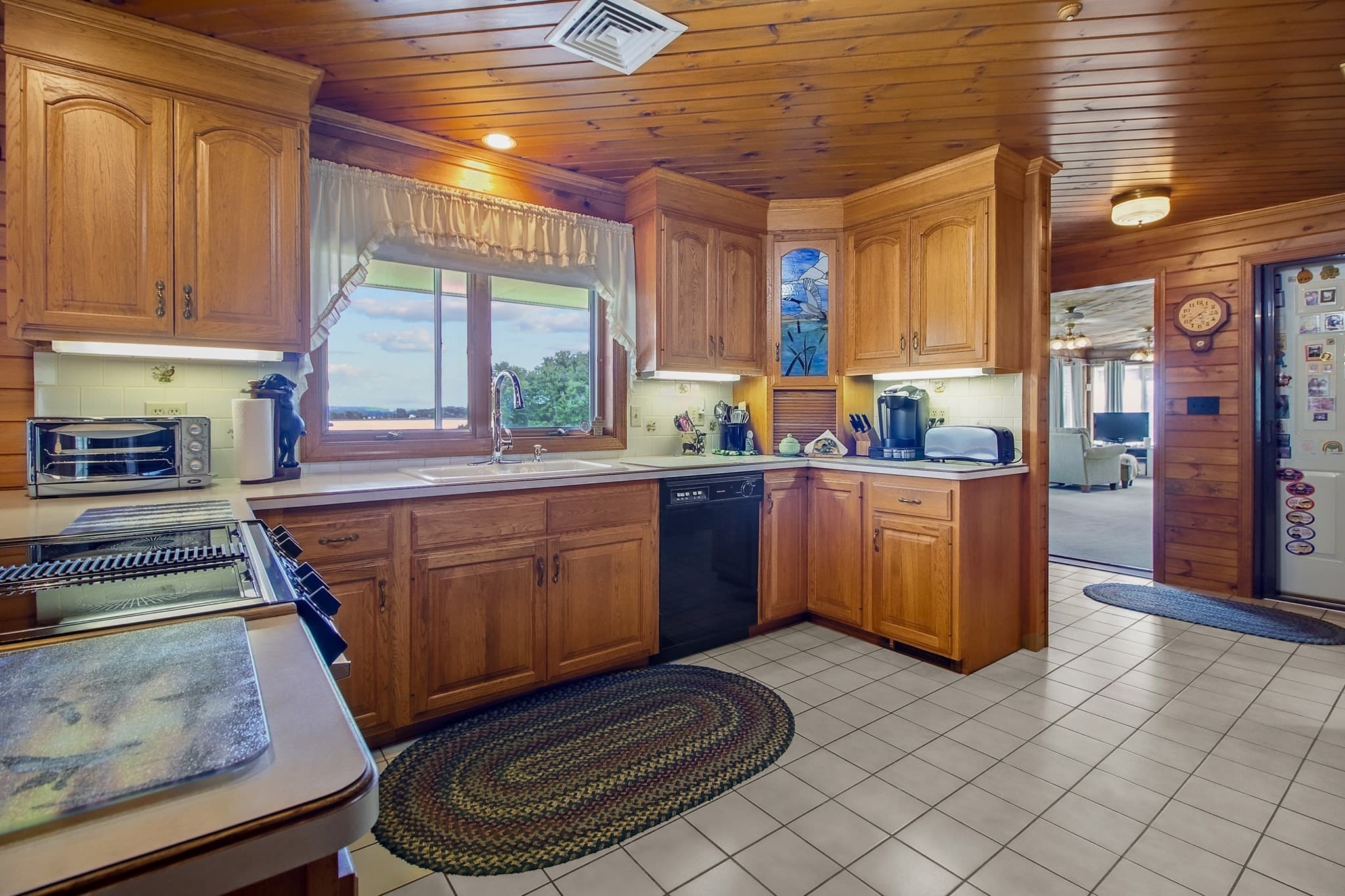 Single Family Residence at 2835 County St, Dighton MA 02715, Dighton, photo 4 of 34
