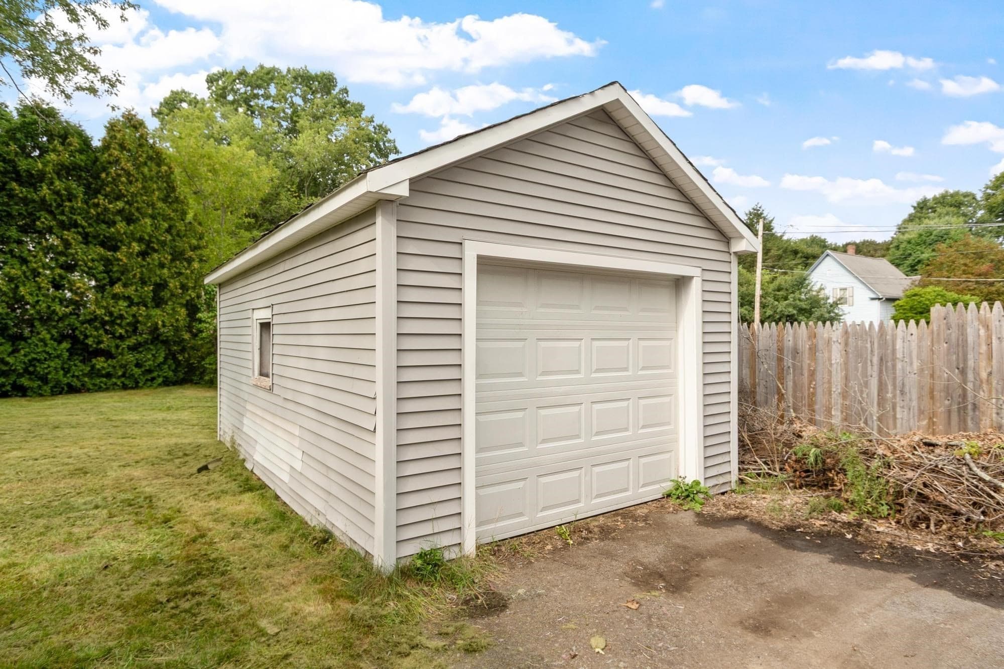 Single Family Residence at 5 Branch St, Gardner MA 01440, Gardner, photo 26 of 28