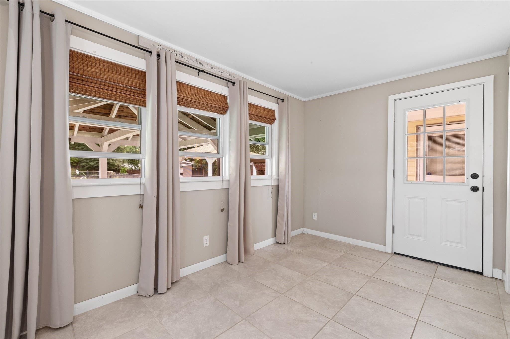 Single Family Residence at 19 Cypress St, Oxford MA 01540, Oxford, photo 12 of 42