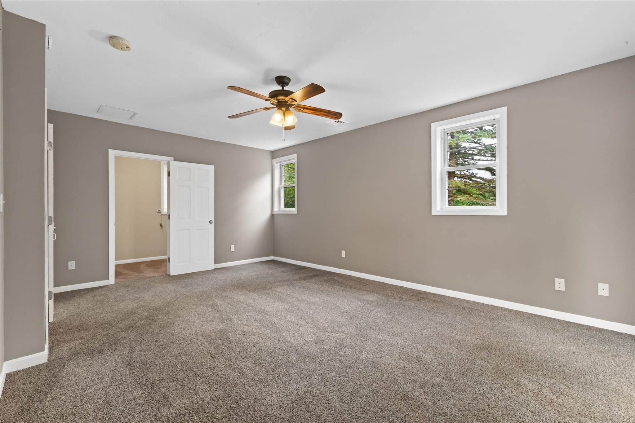 Single Family Residence at 19 Cypress St, Oxford MA 01540, Oxford, photo 22 of 42