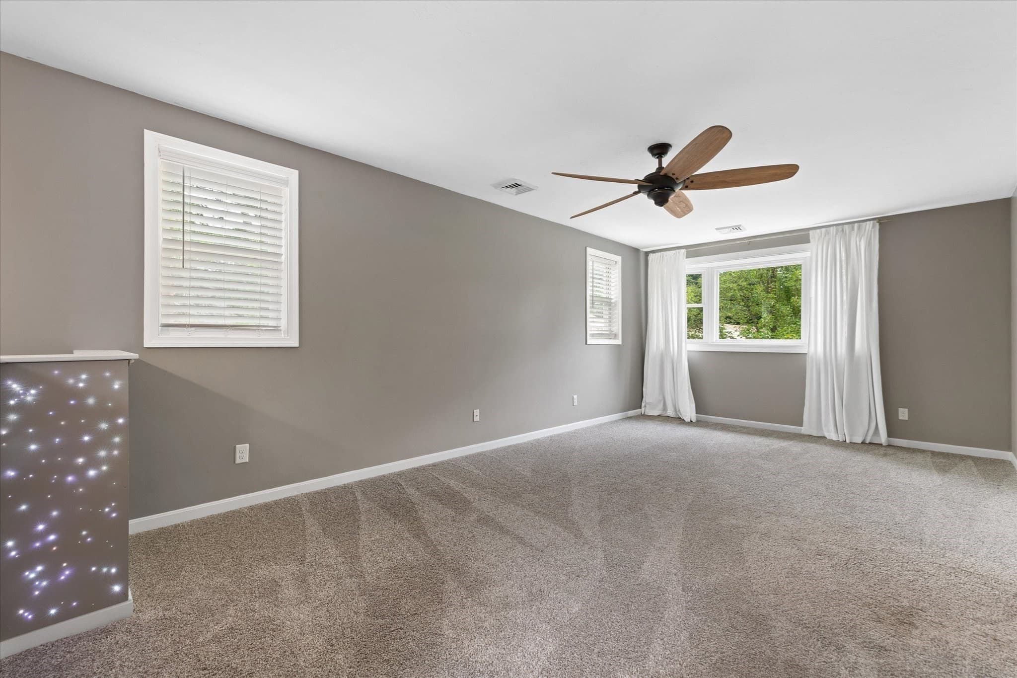 Single Family Residence at 19 Cypress St, Oxford MA 01540, Oxford, photo 20 of 42