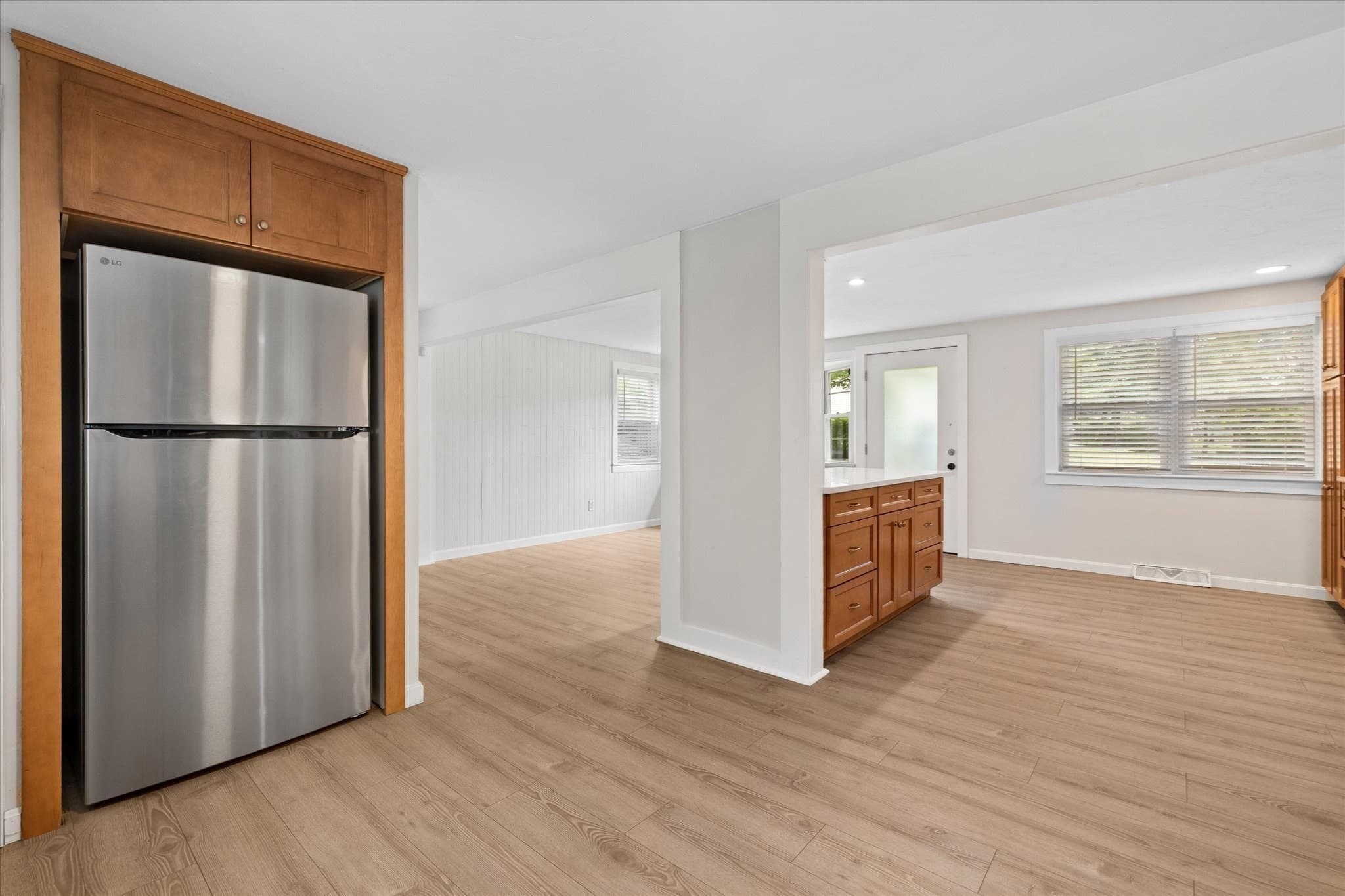 Single Family Residence at 19 Cypress St, Oxford MA 01540, Oxford, photo 9 of 42