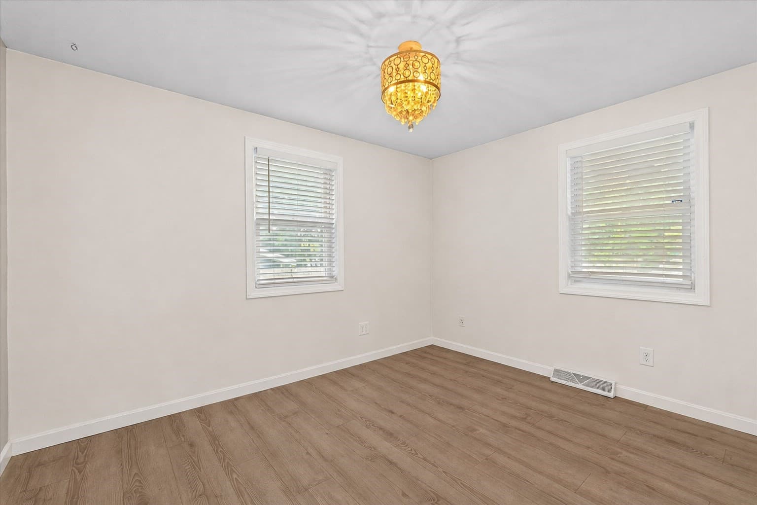 Single Family Residence at 19 Cypress St, Oxford MA 01540, Oxford, photo 15 of 42