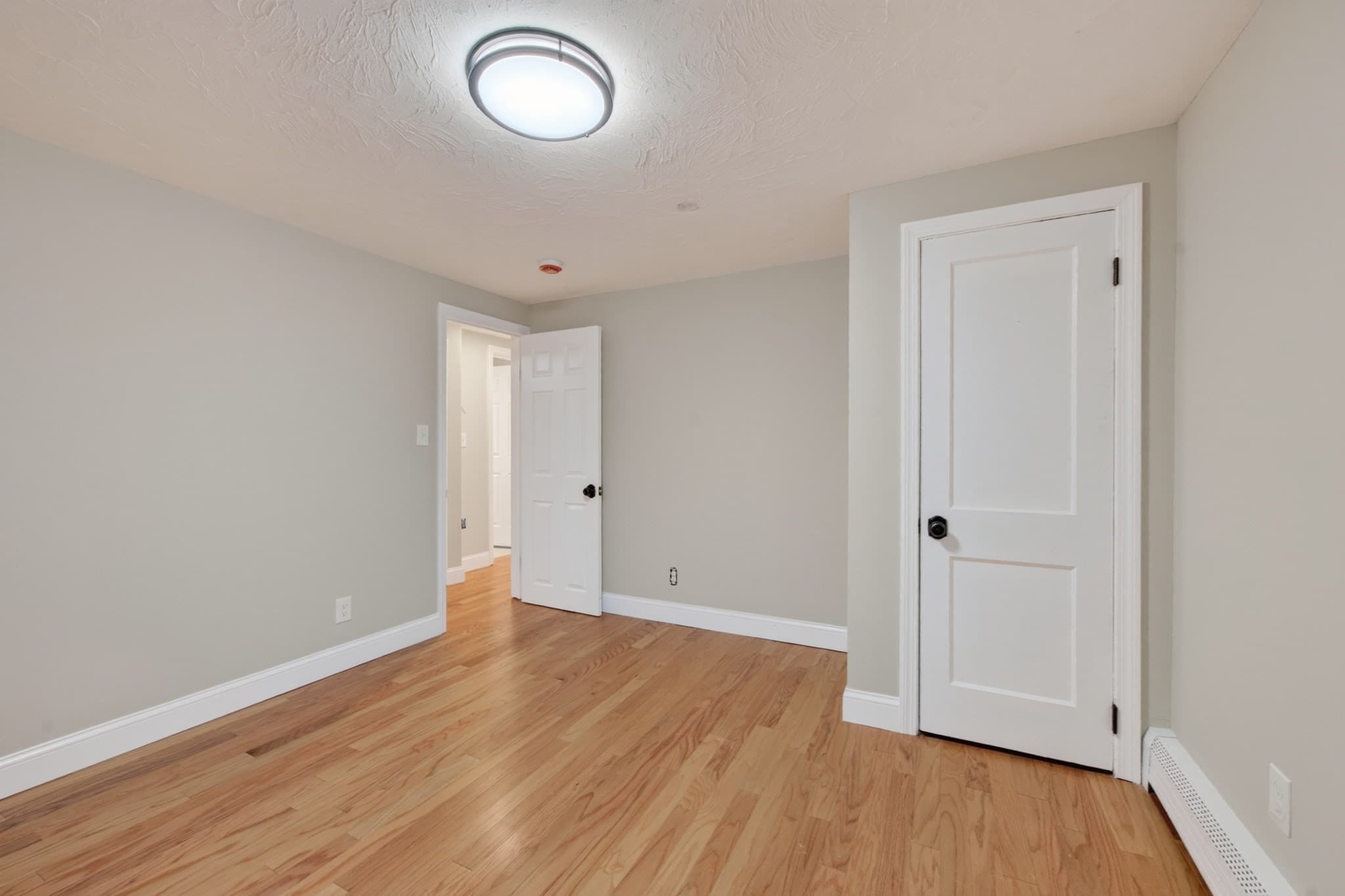 Single Family Residence at 18 Elbridge Rd, Auburn MA 01501, Auburn, photo 24 of 33